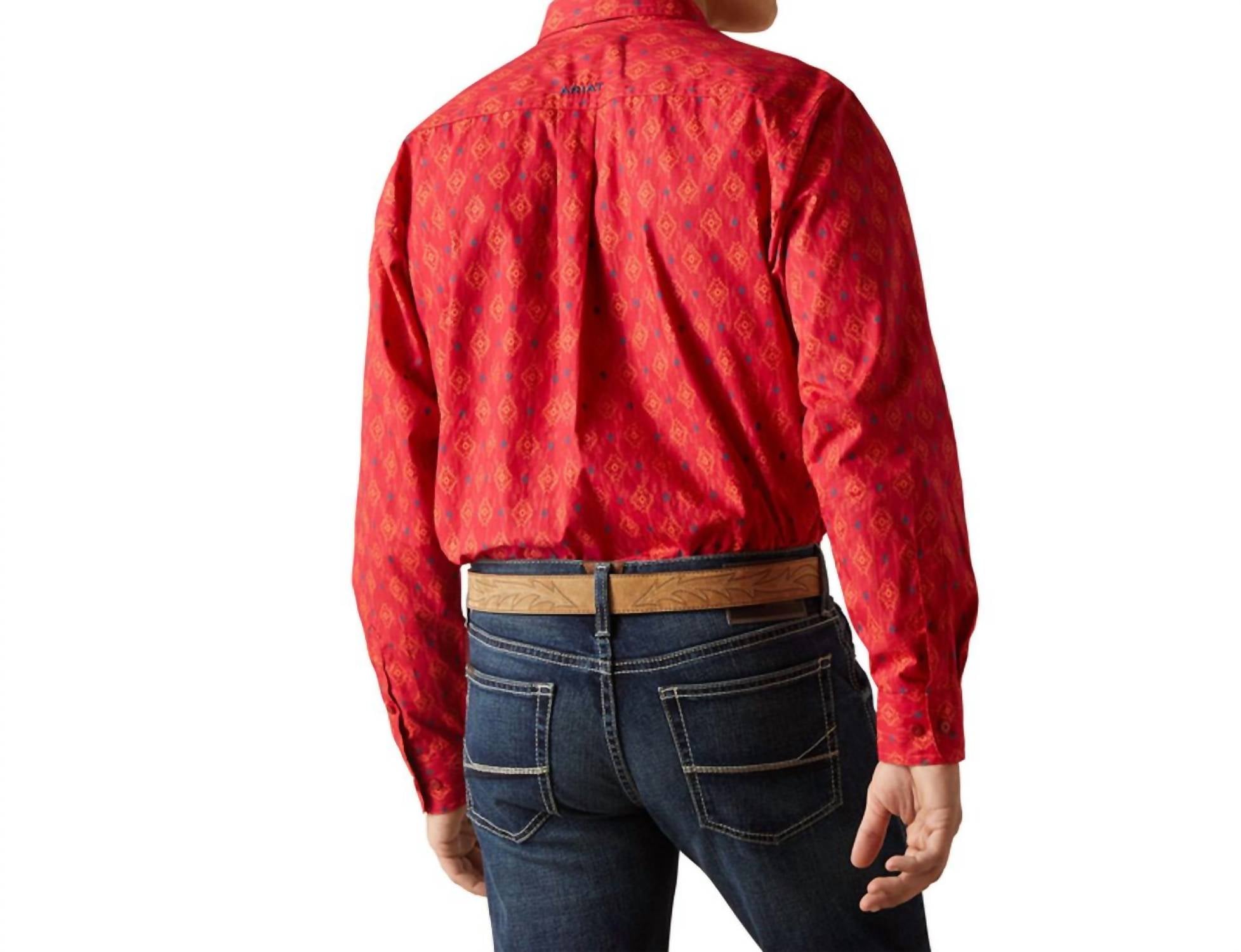 Camisa color rojo