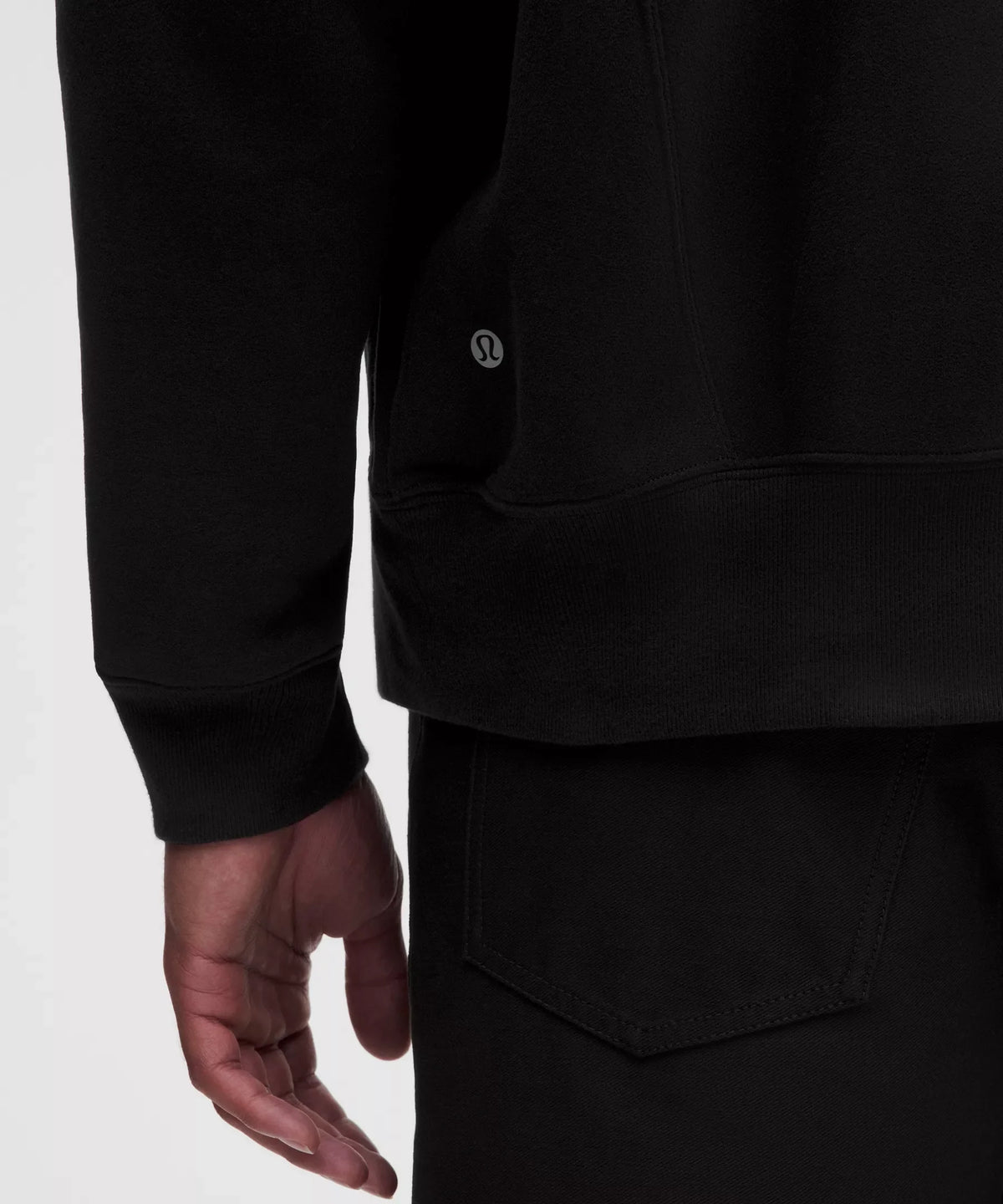 Buzo con capucha de hombre