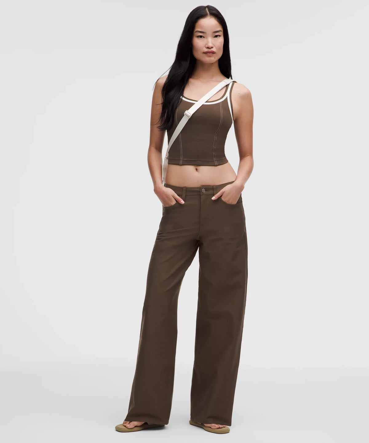 Pantalón de pierna ancha de tiro bajo