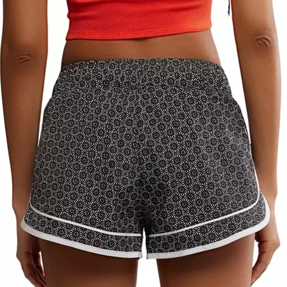 Short de mujer de tiro medio color negro