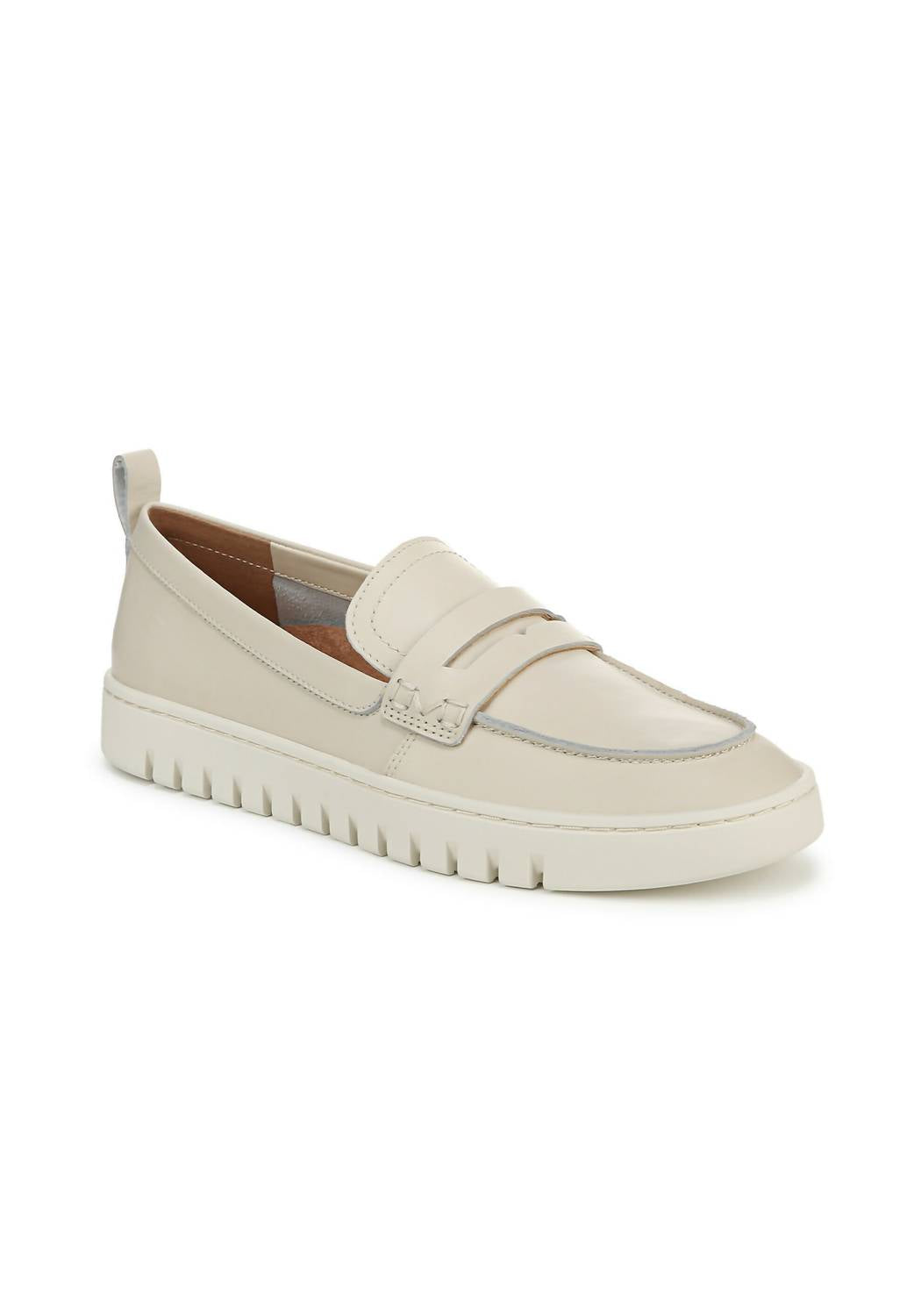 Mocasines de mujer color crema