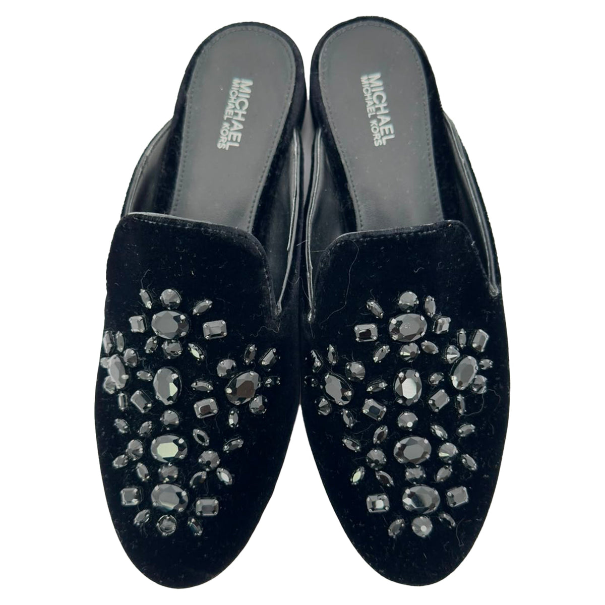 Zapatos destalonados de terciopelo color negro