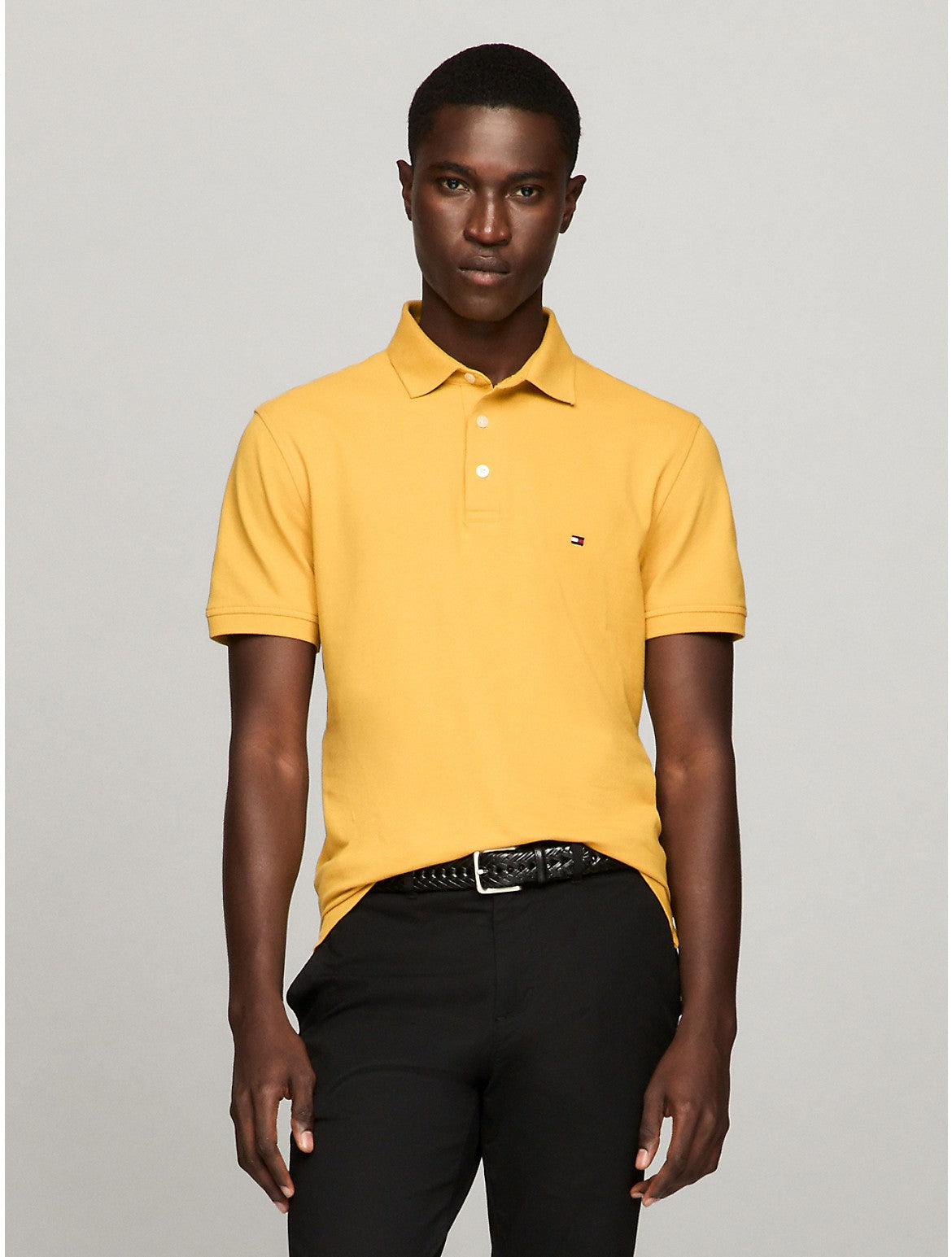 Polo de hombre de corte ajustado