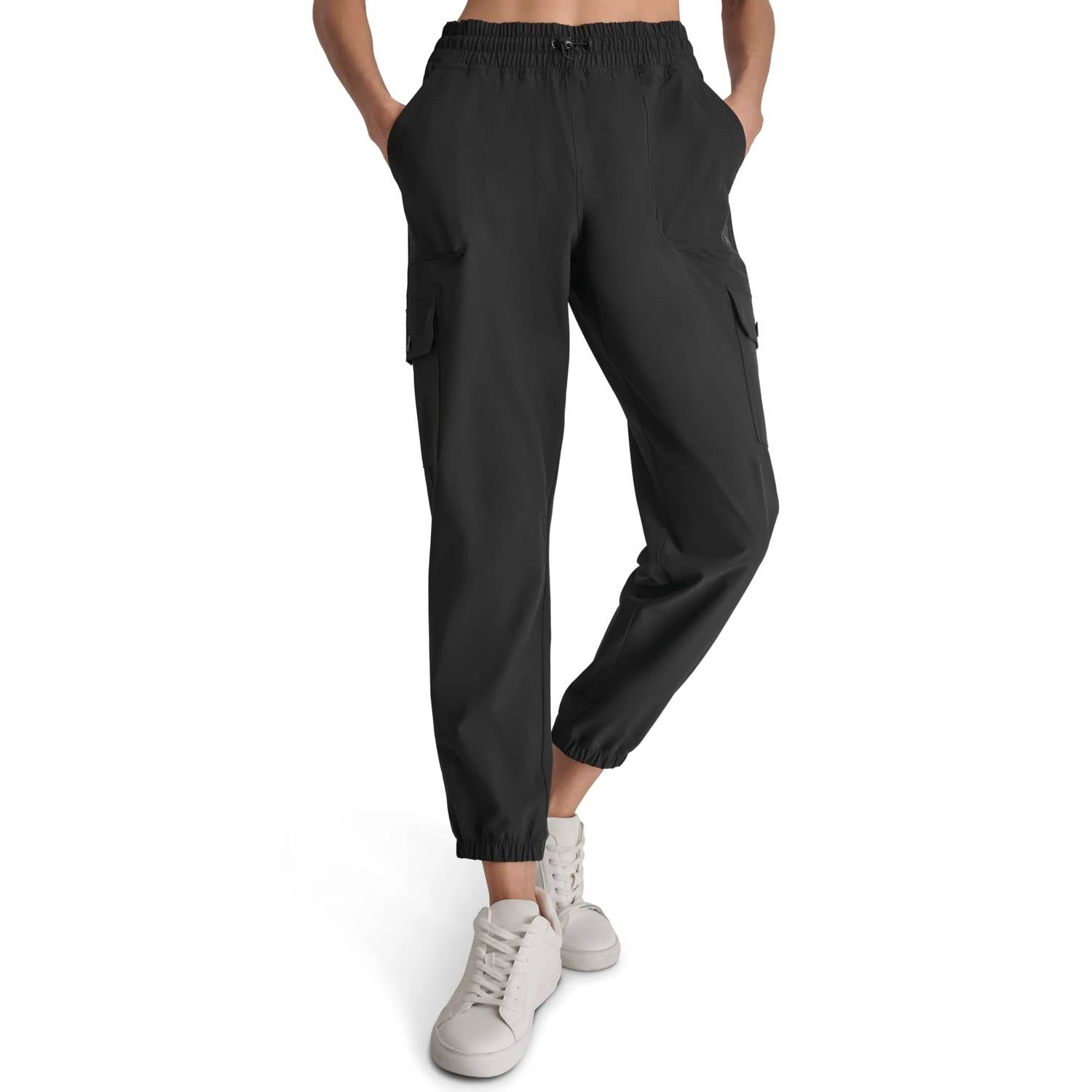 Pantalón deportivo color negro