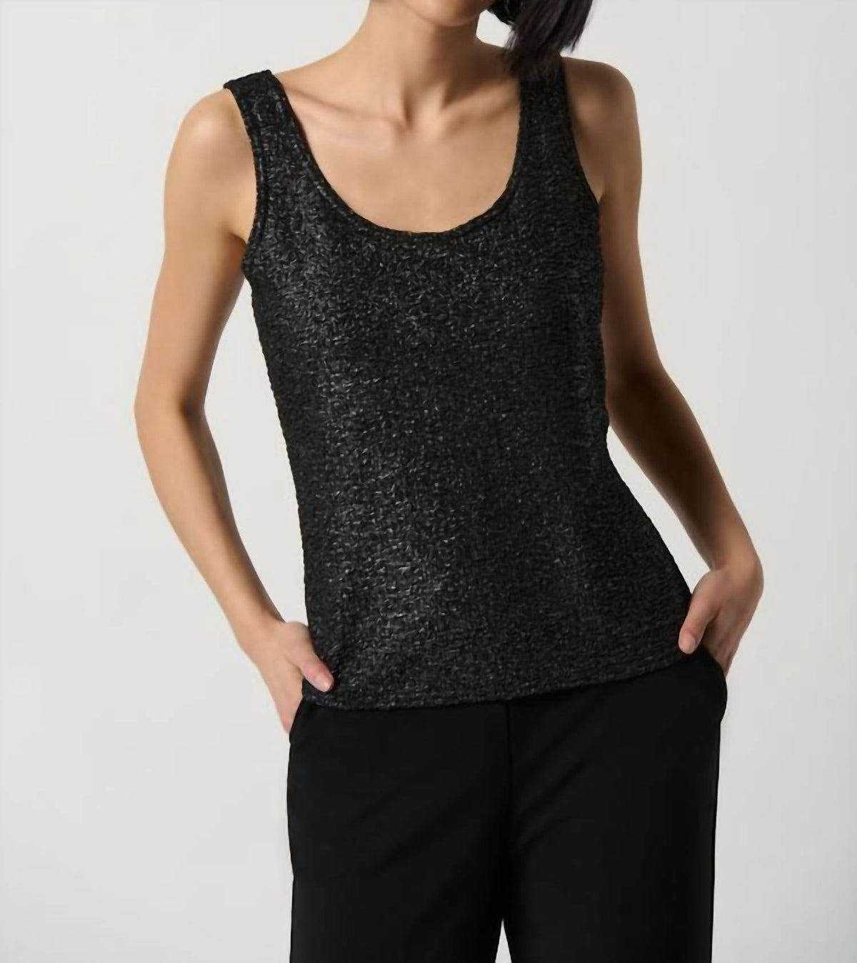 Top color negro y plateado