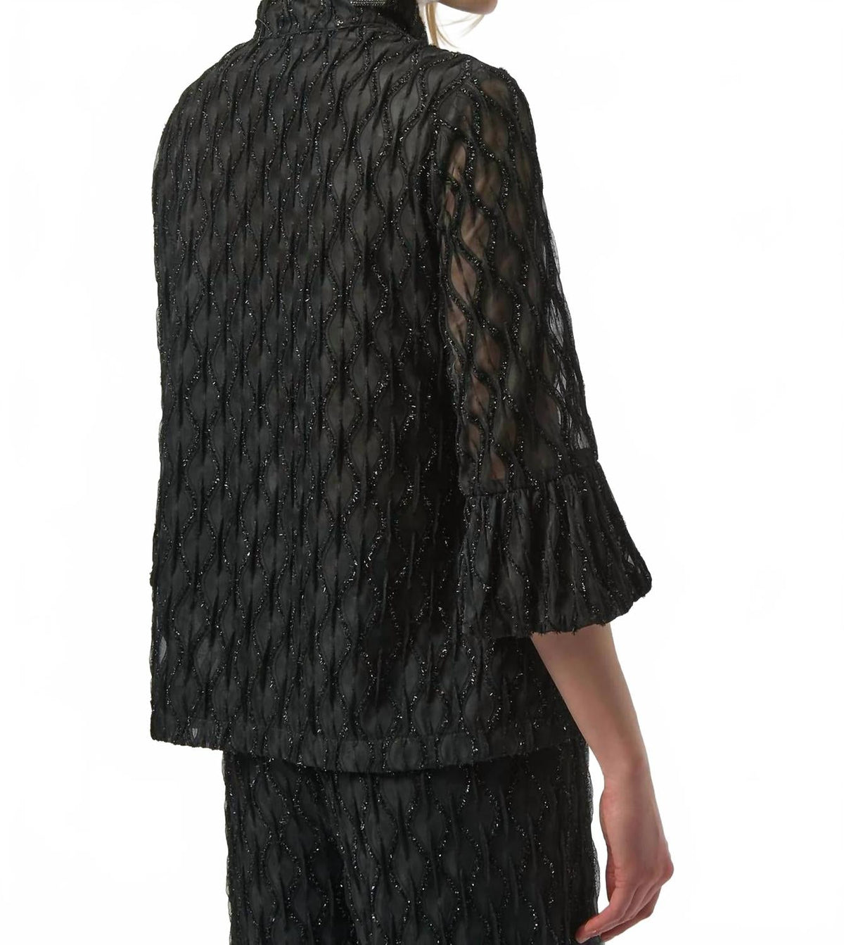 Chaqueta color negro