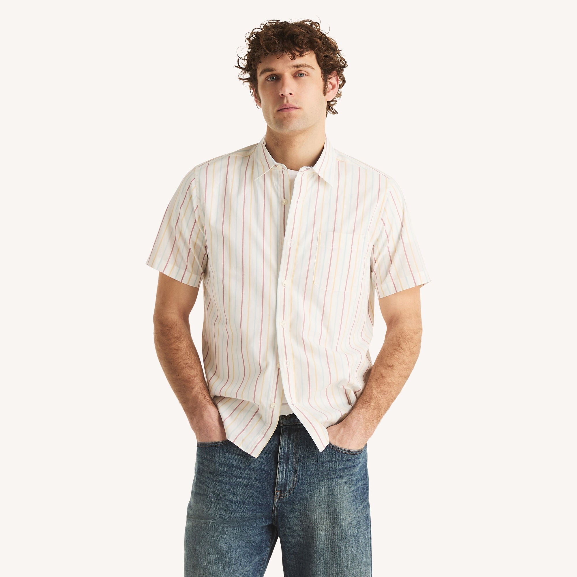 Camisa de hombre de manga corta a rayas
