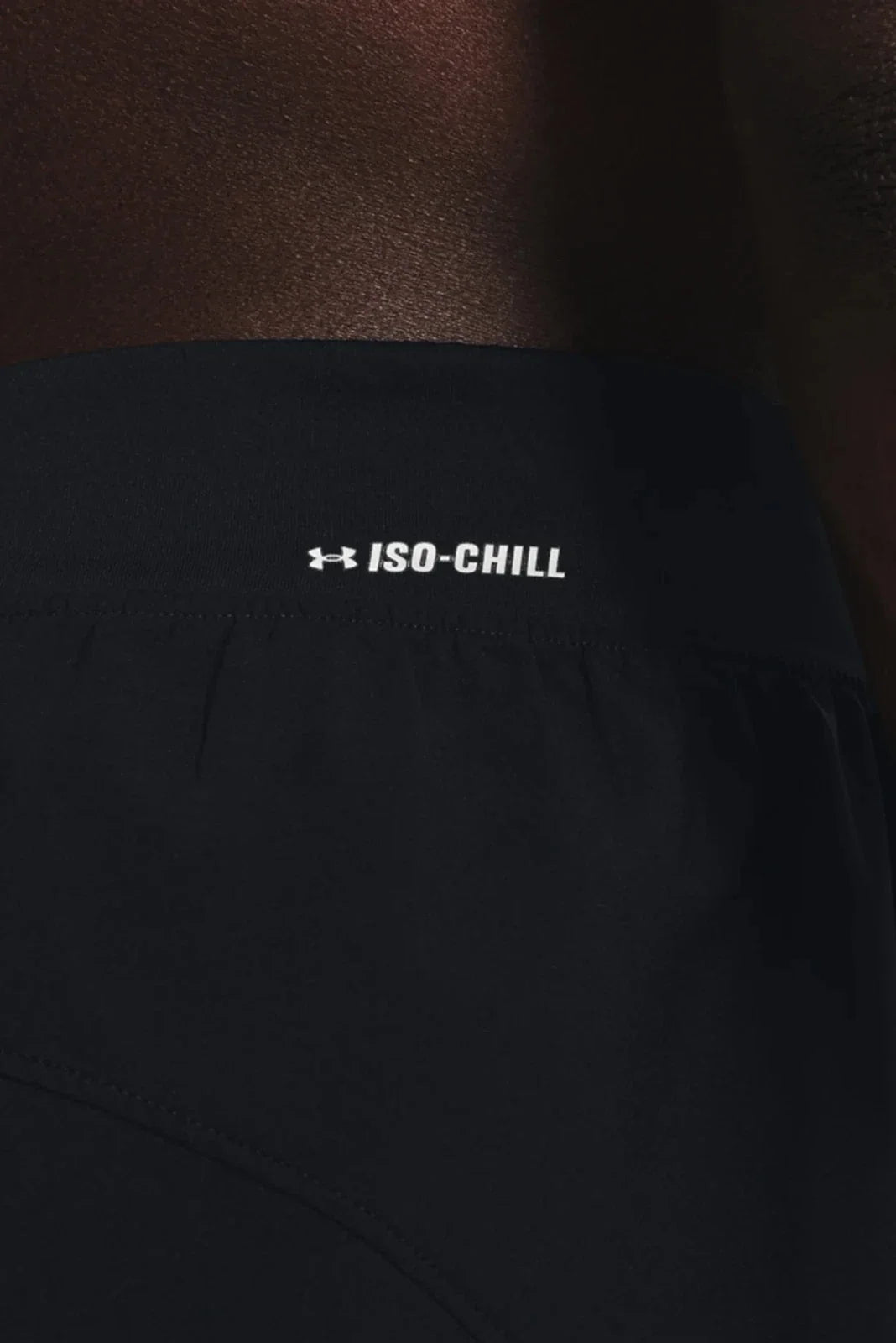 Short de hombre color negro