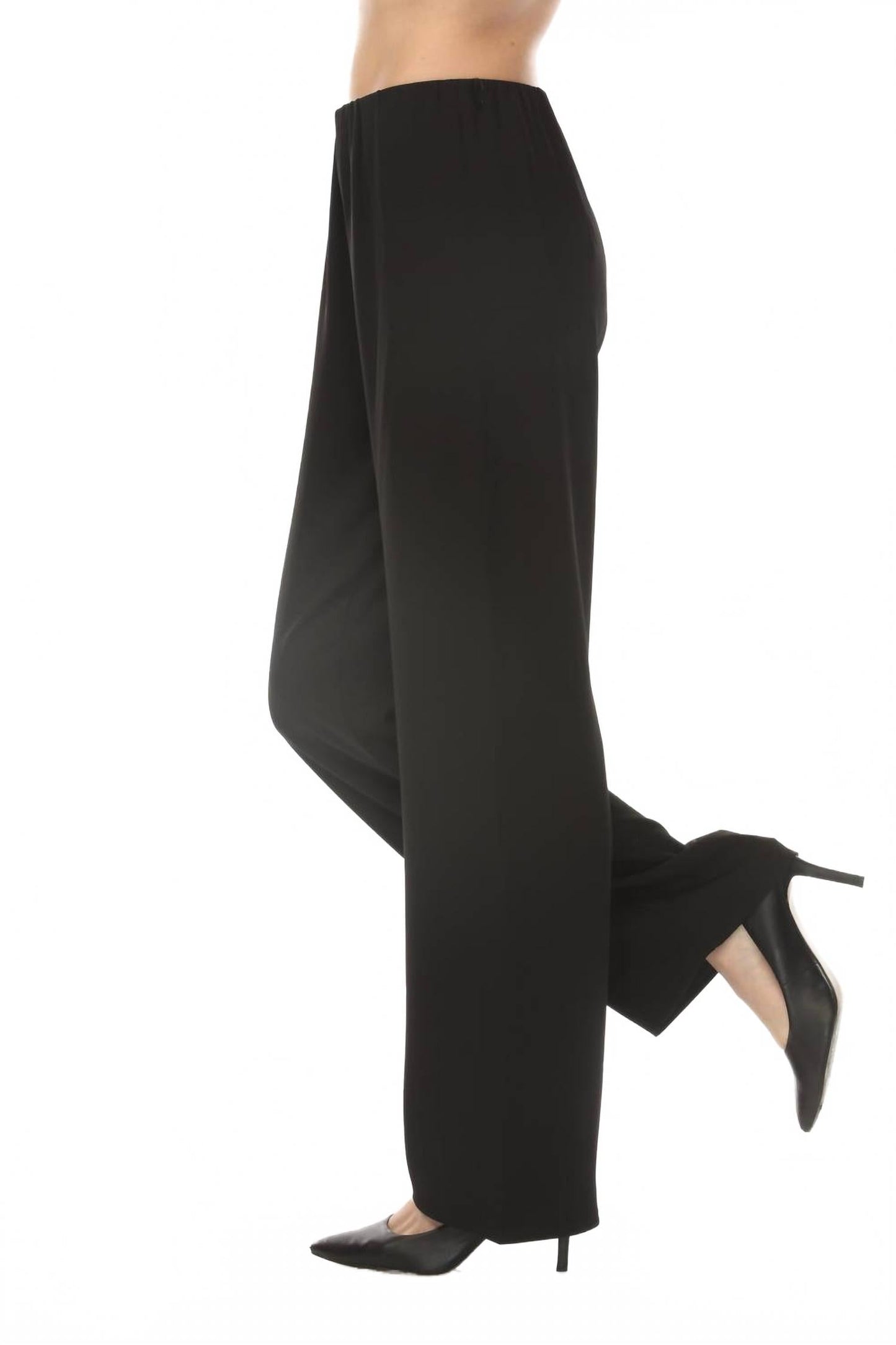 Pantalón de pierna ancha color negro