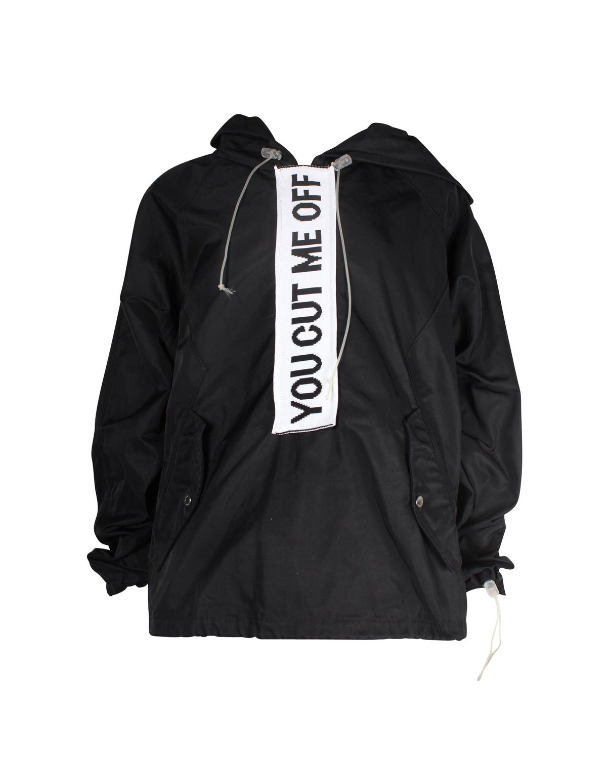 Chaqueta de nailon color negro