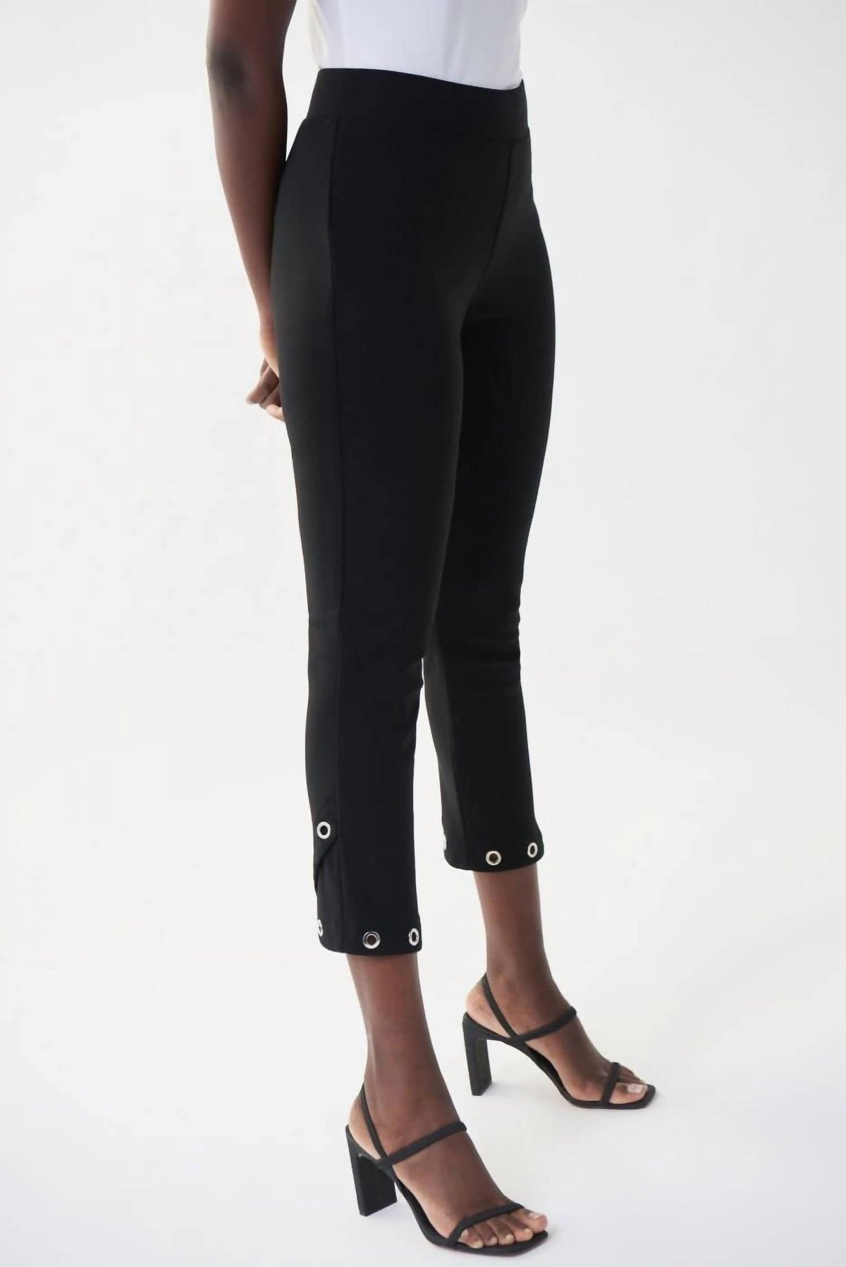 Pantalón color negro