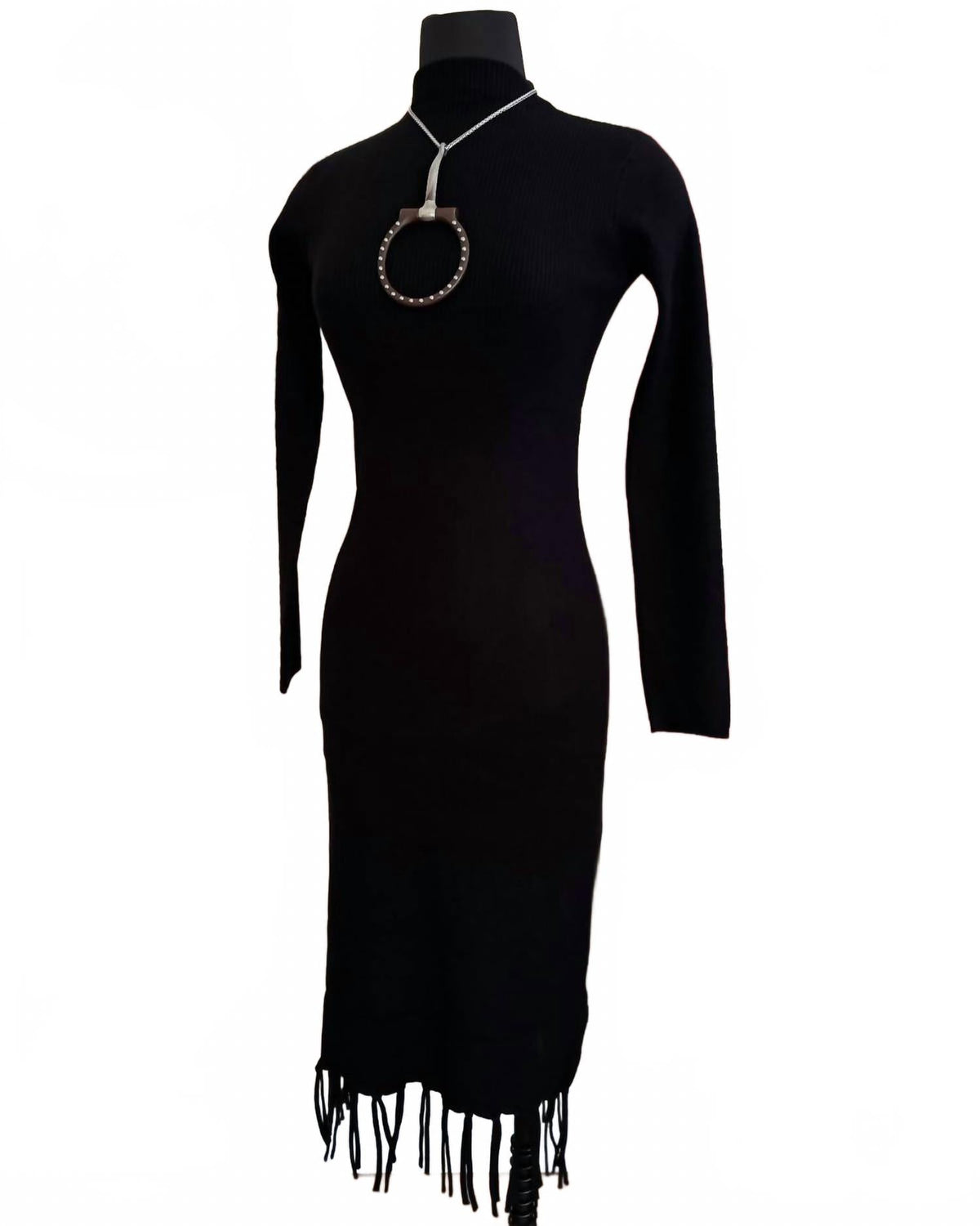 Vestido midi color negro