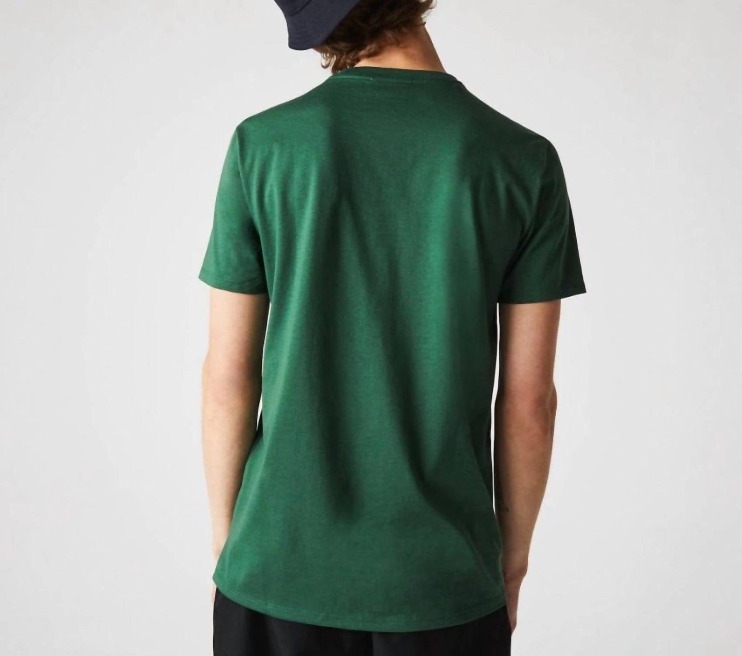 Camiseta con cuello en V color verde