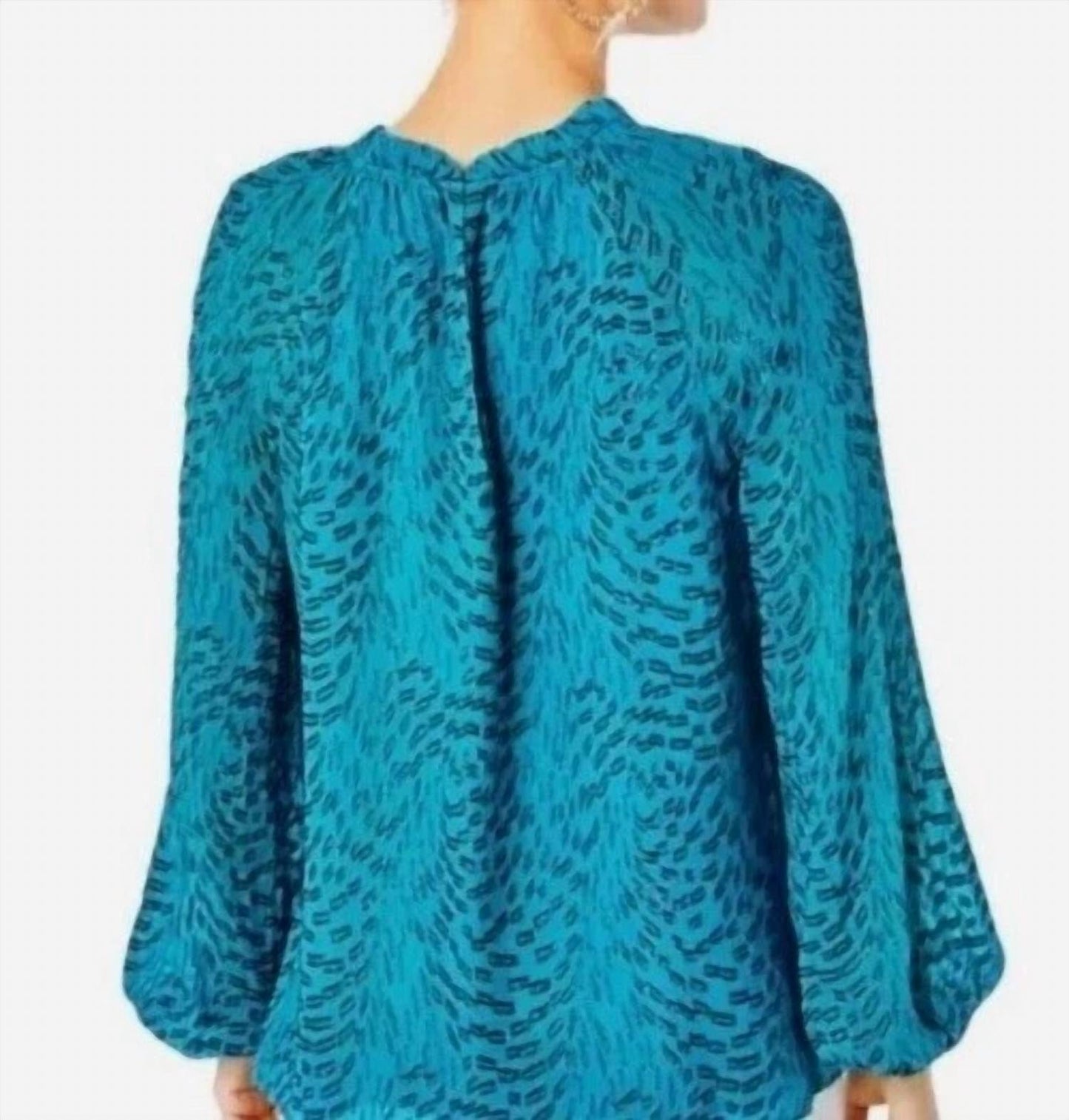 Blusa de manga larga color azul