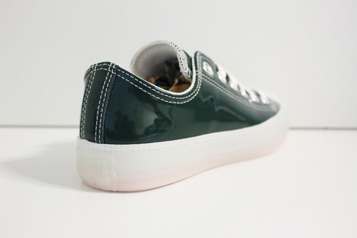 Tenis de cuero