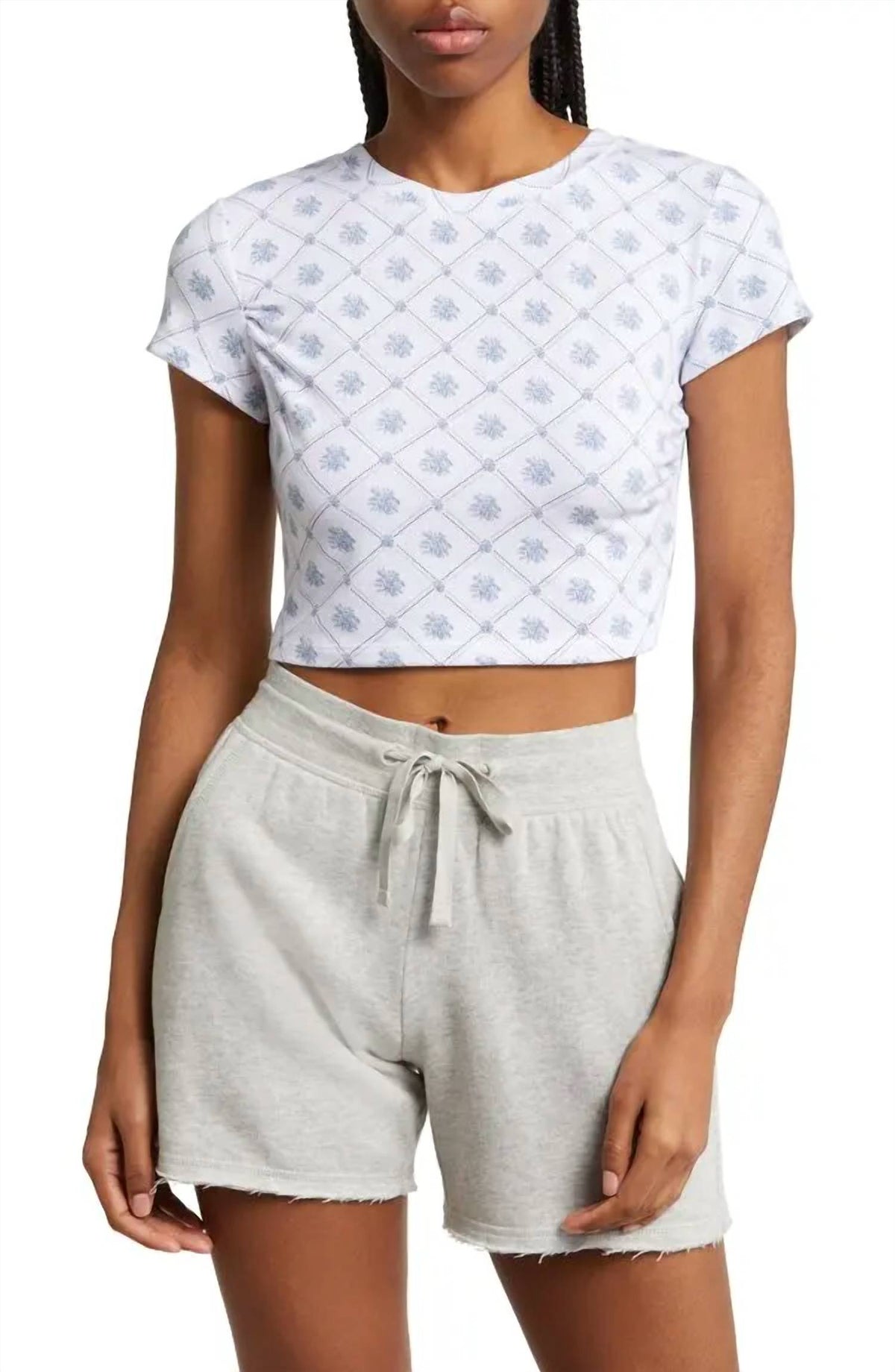 Camiseta para bebé con estampado floral color marfil