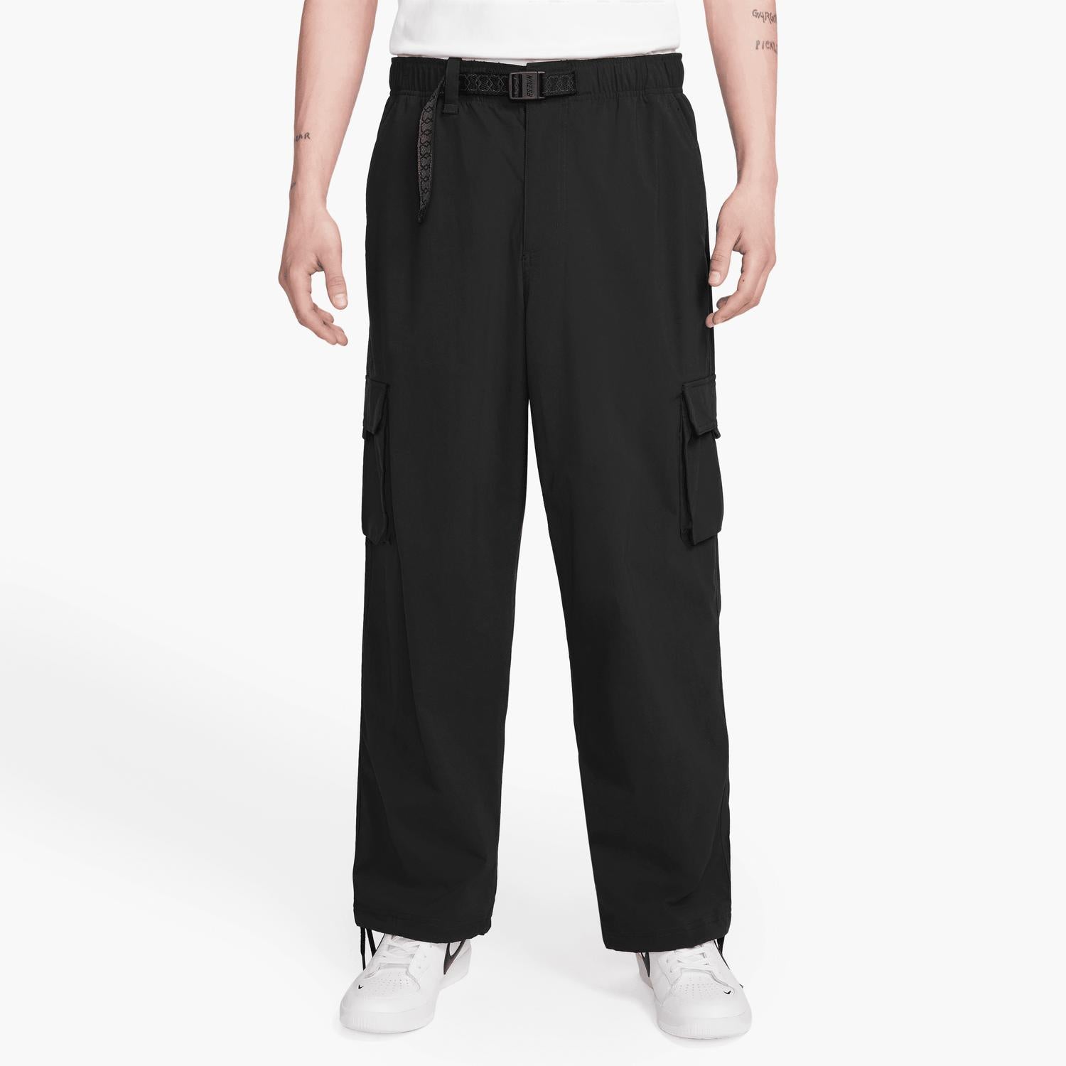 Pantalón color negro