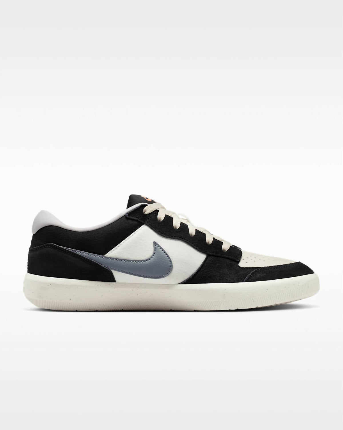 Tenis de hombre color negro y blanco y gris