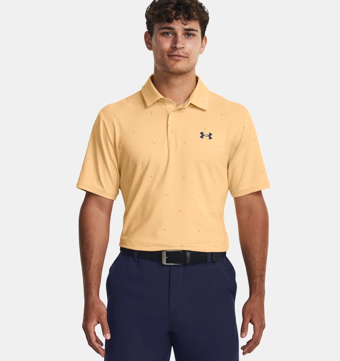 Suéter de hombre color amarillo