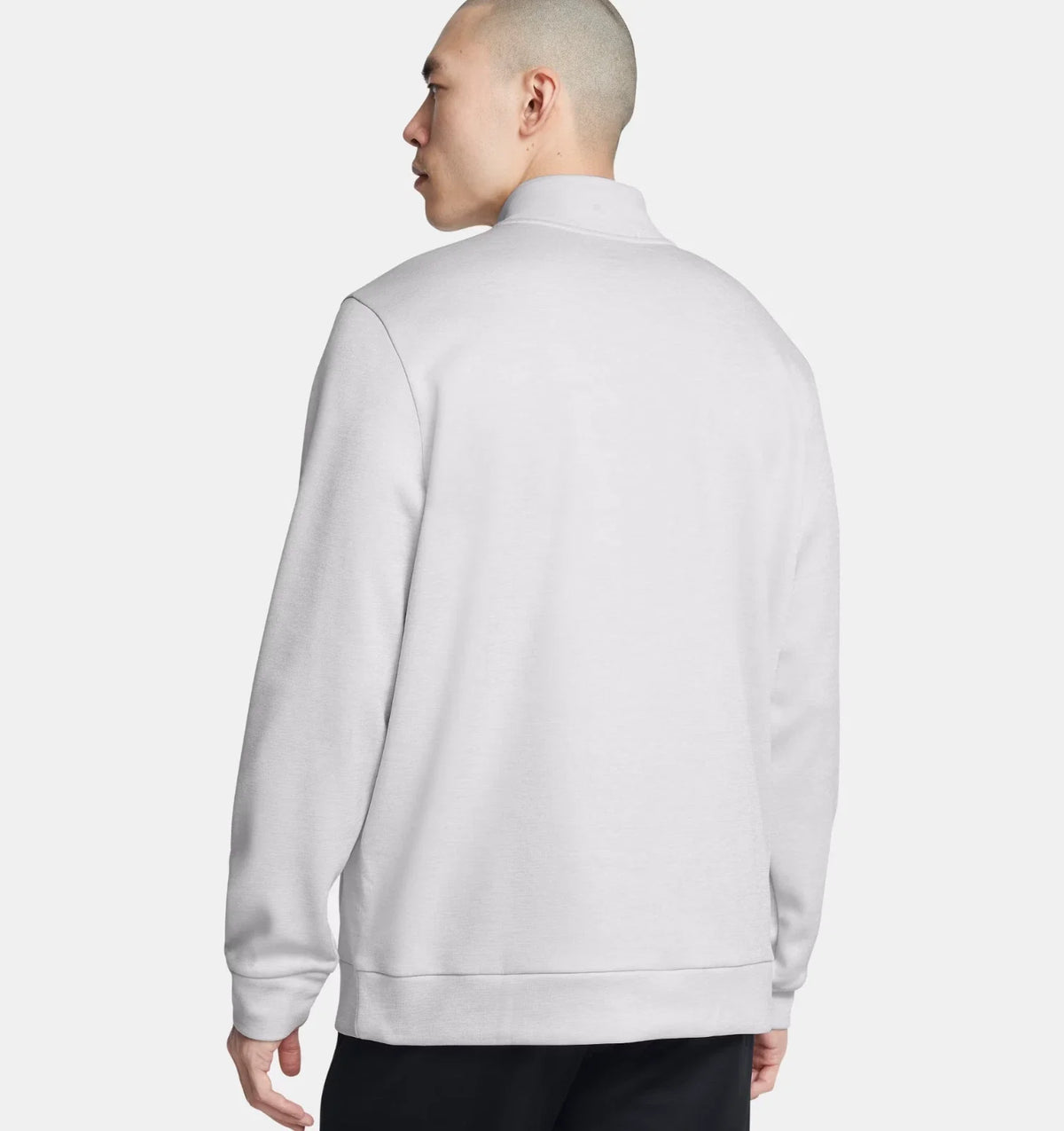 Top de hombre con cuello alto color gris