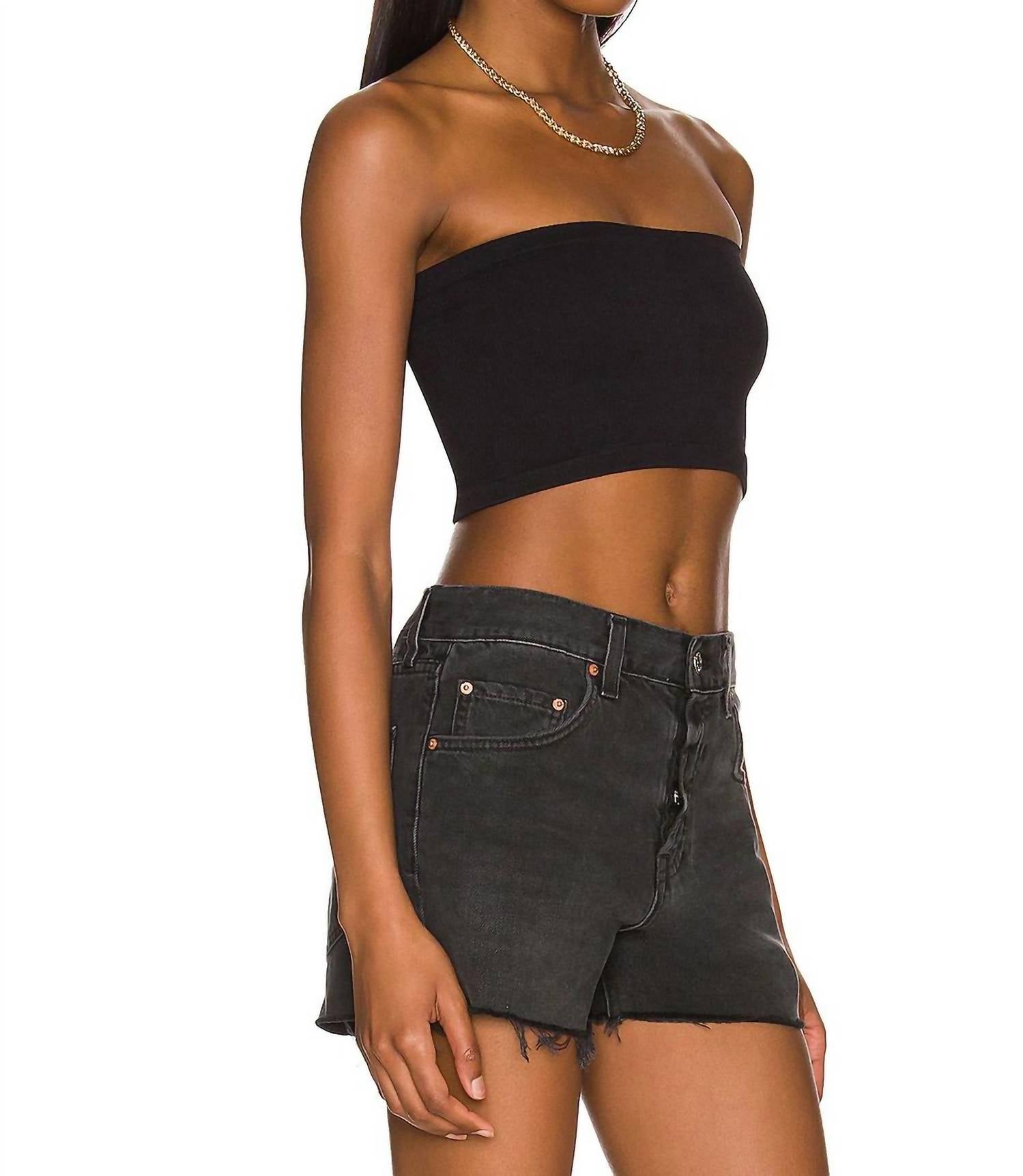 Top sin tirantes color negro