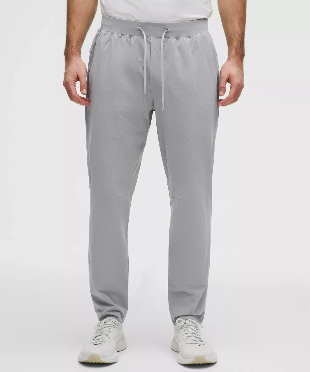 Pantalón de corte ajustado