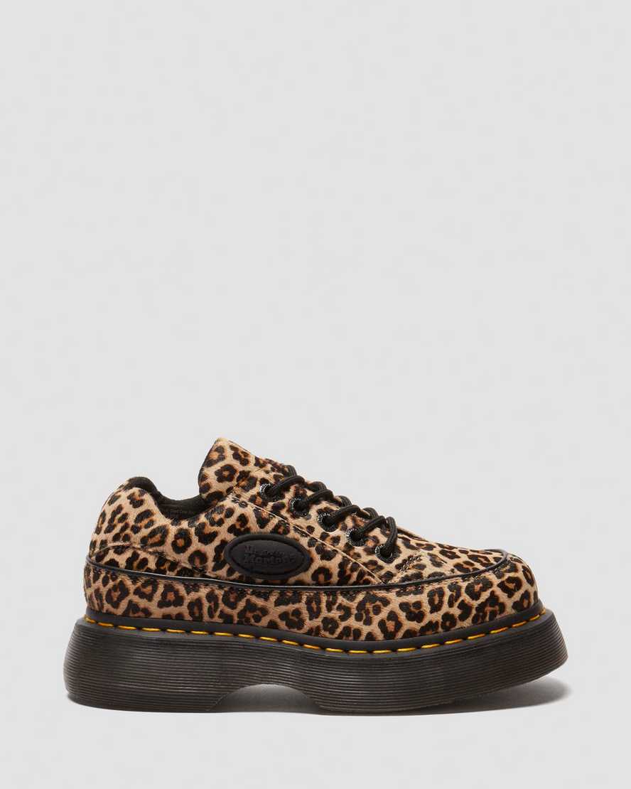 Zapatos con estampado animal