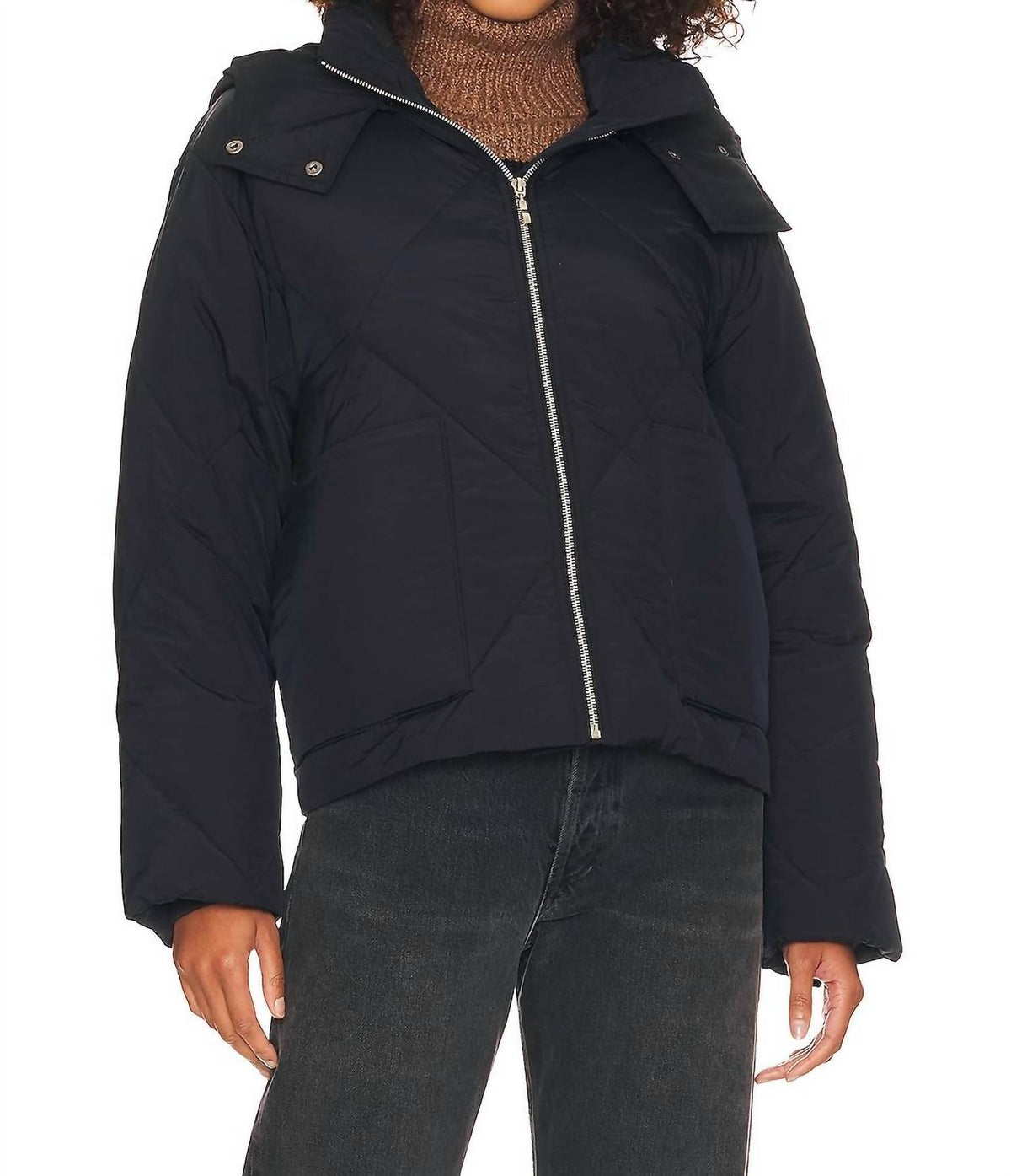 Chaqueta acolchada color negro