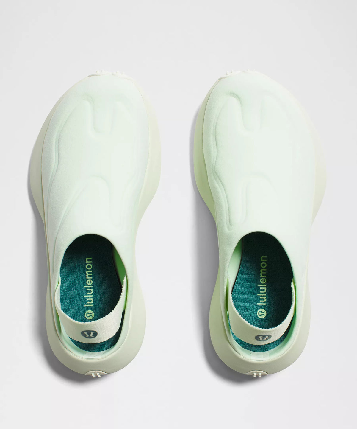 Zapatos destalonados de mujer