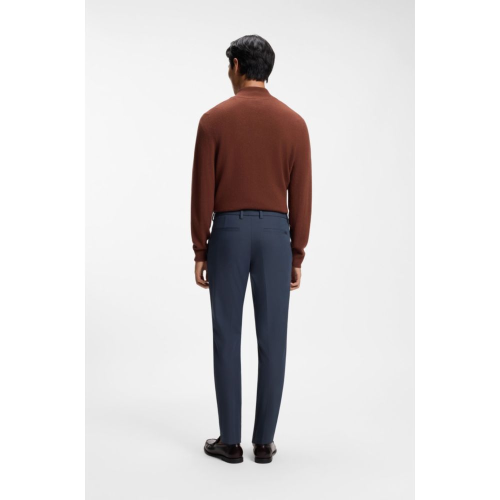 Pantalón de corte ajustado