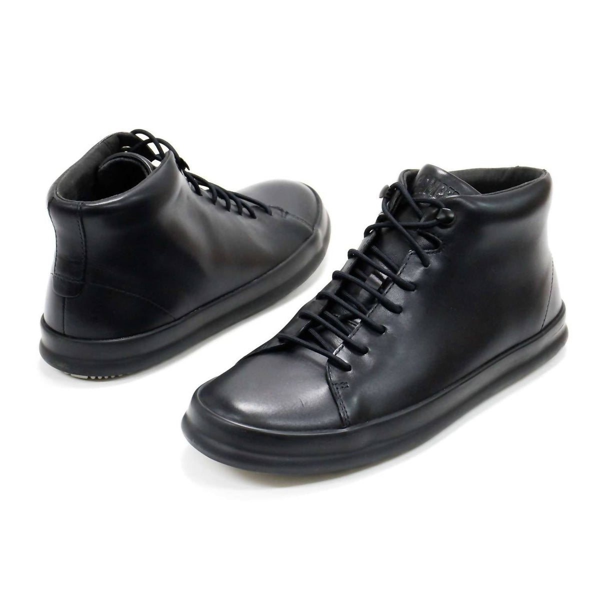 Botas de hombre color negro