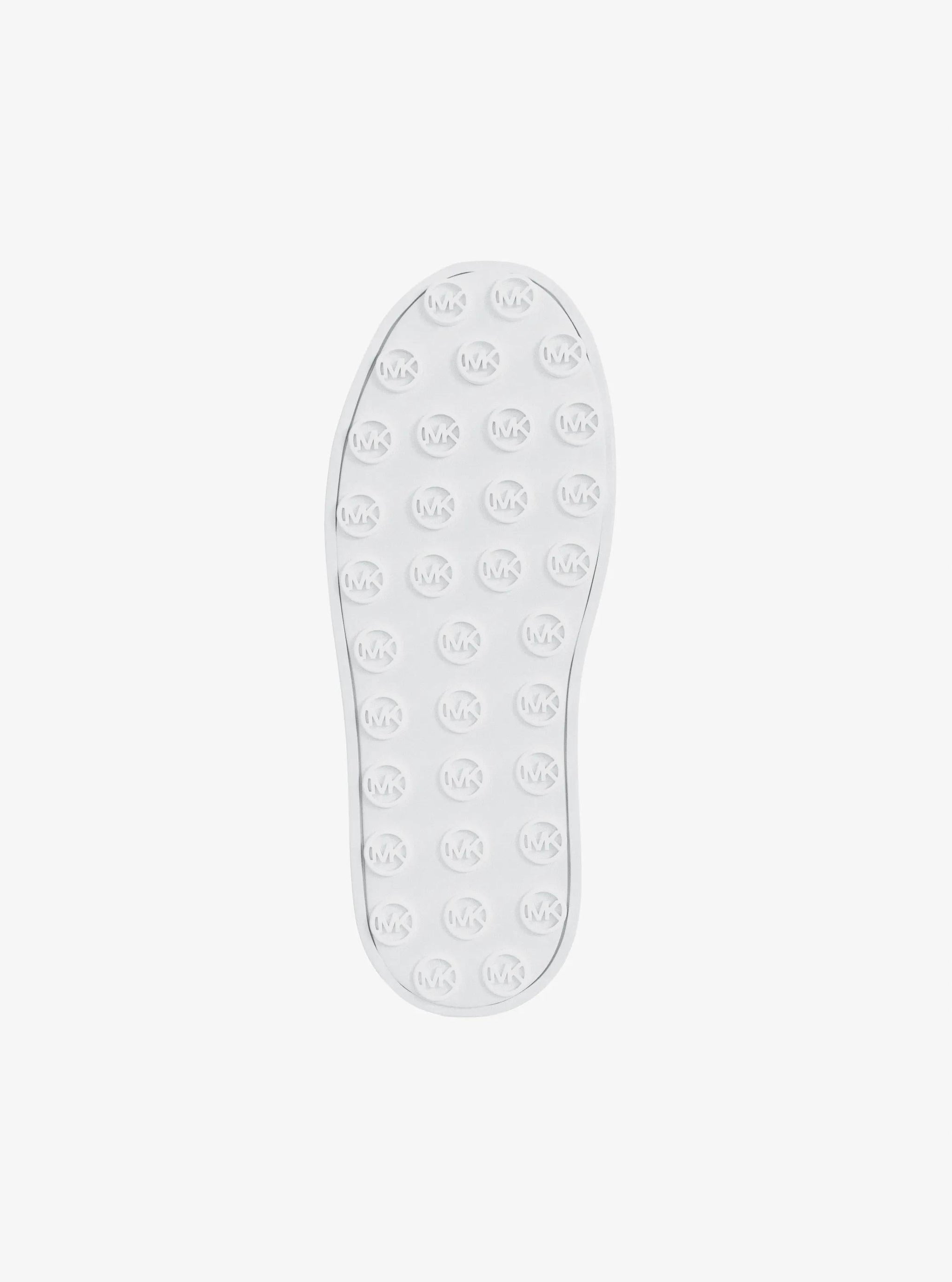 Tenis a rayas con plataforma