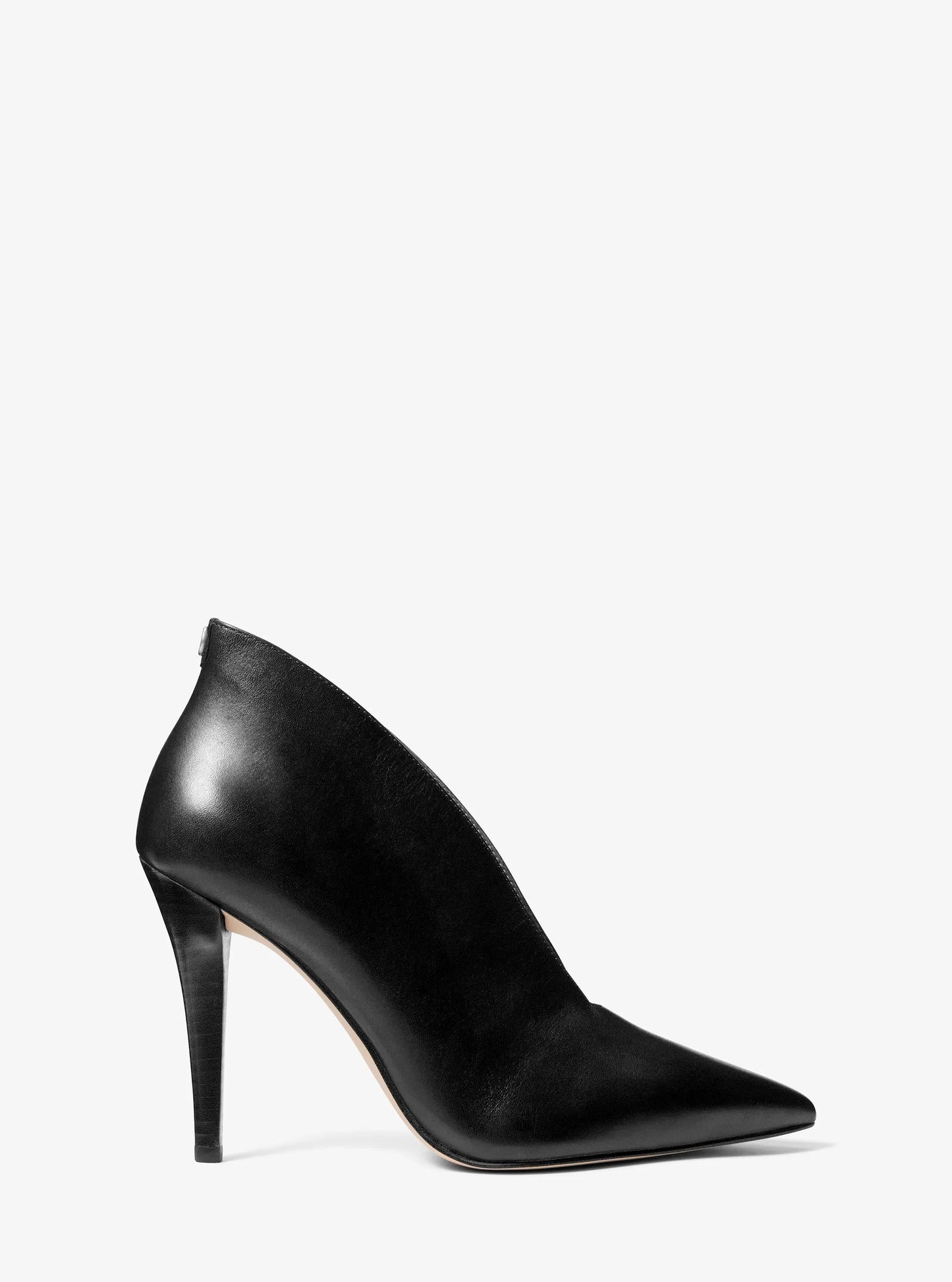 Tacones de cuero