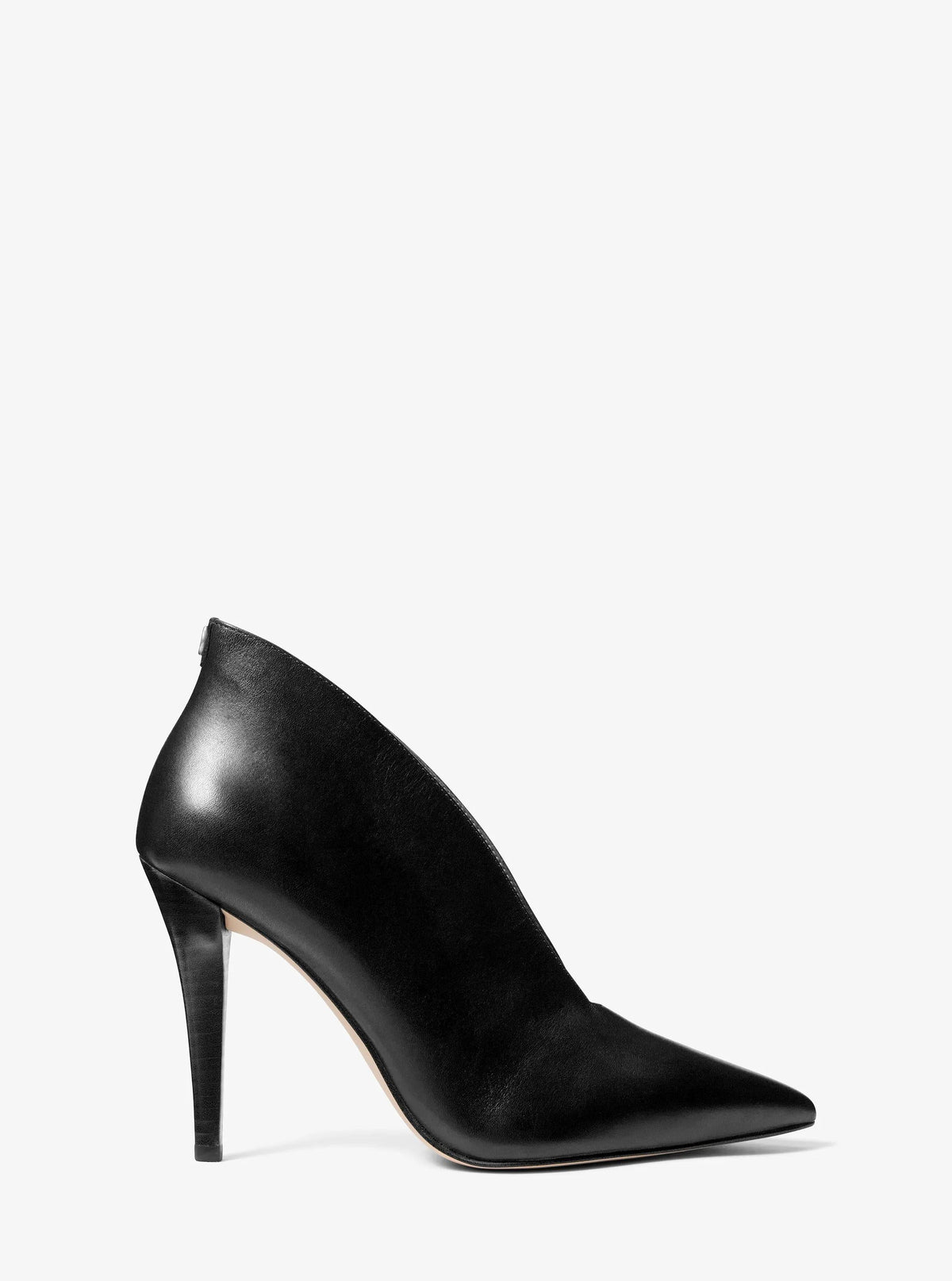 Tacones de cuero