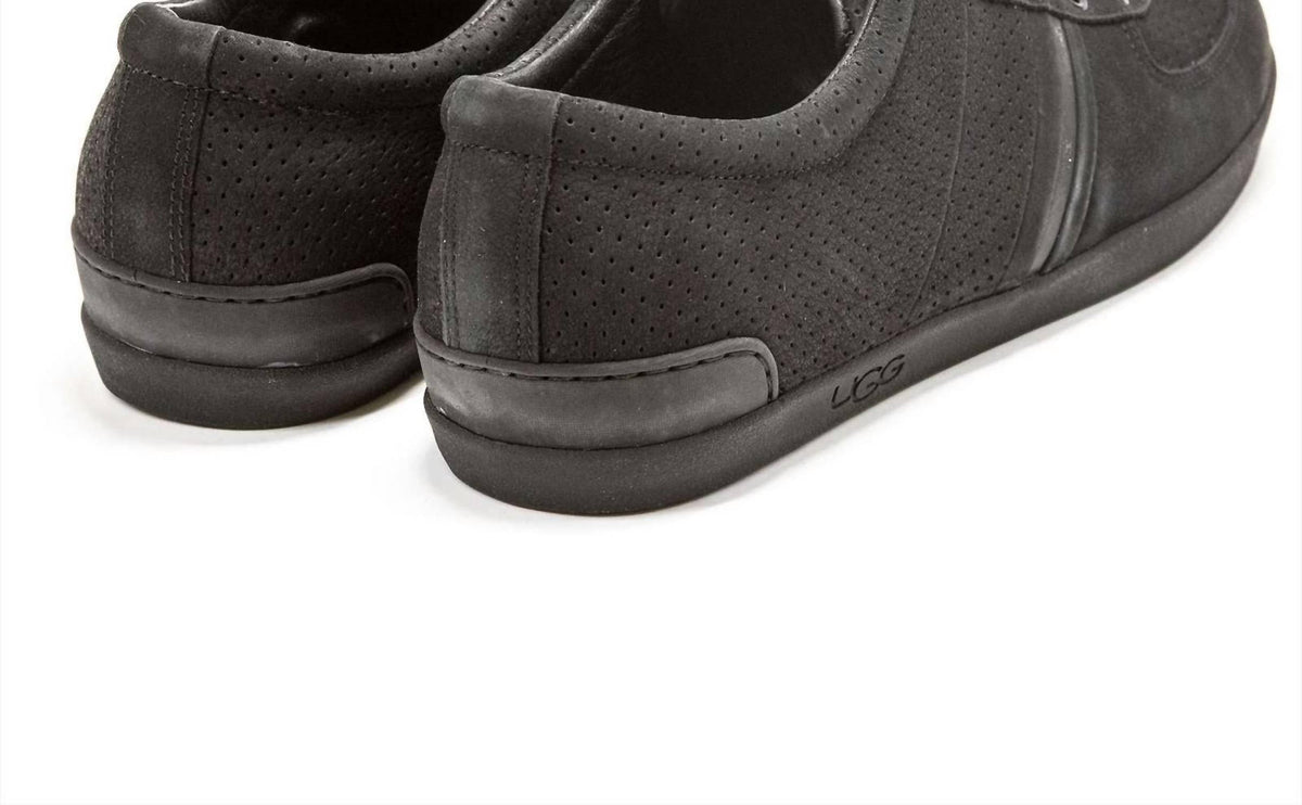 Tenis de hombre de cuero color negro