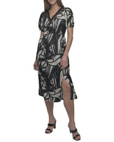 DKNY