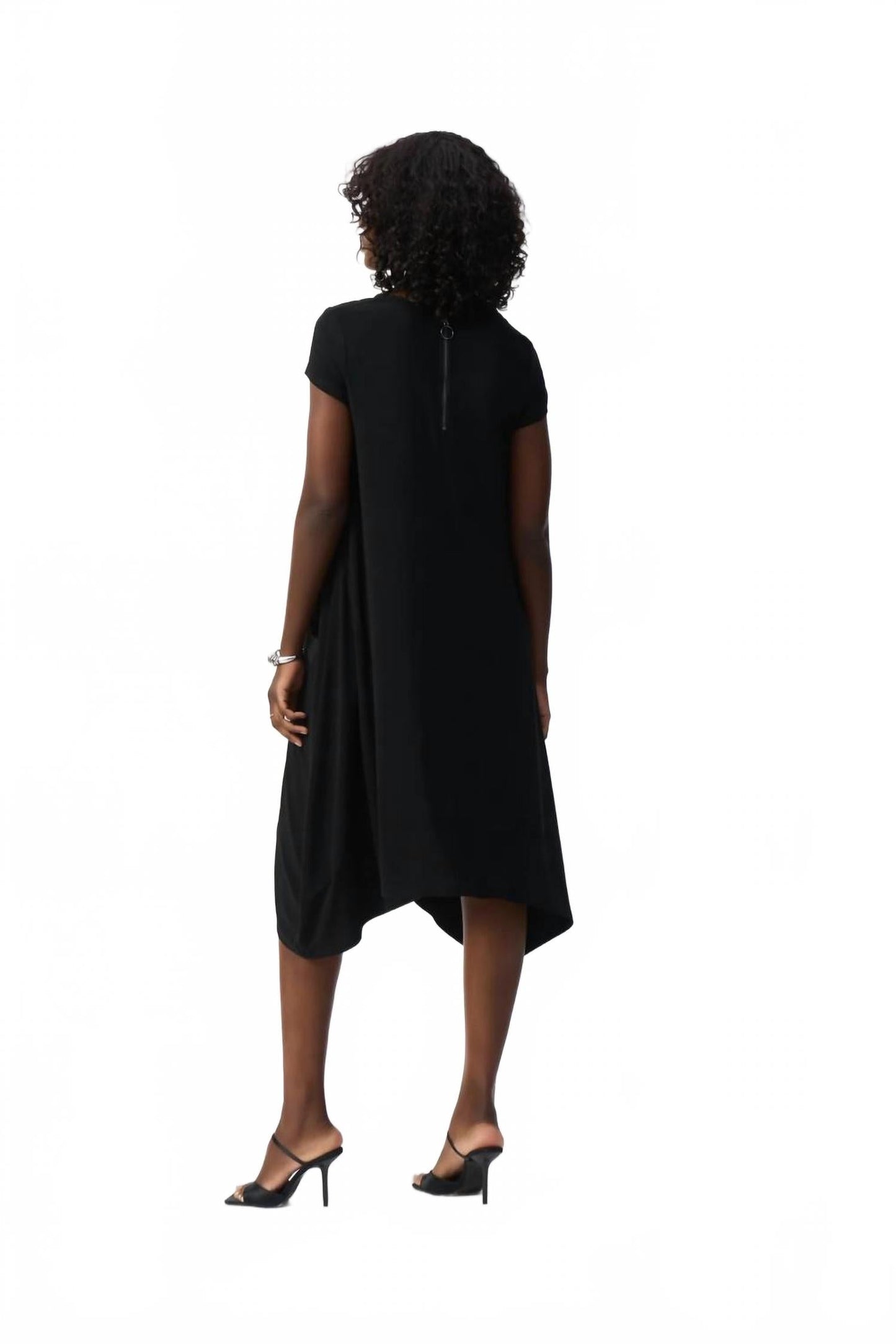 Vestido midi color negro