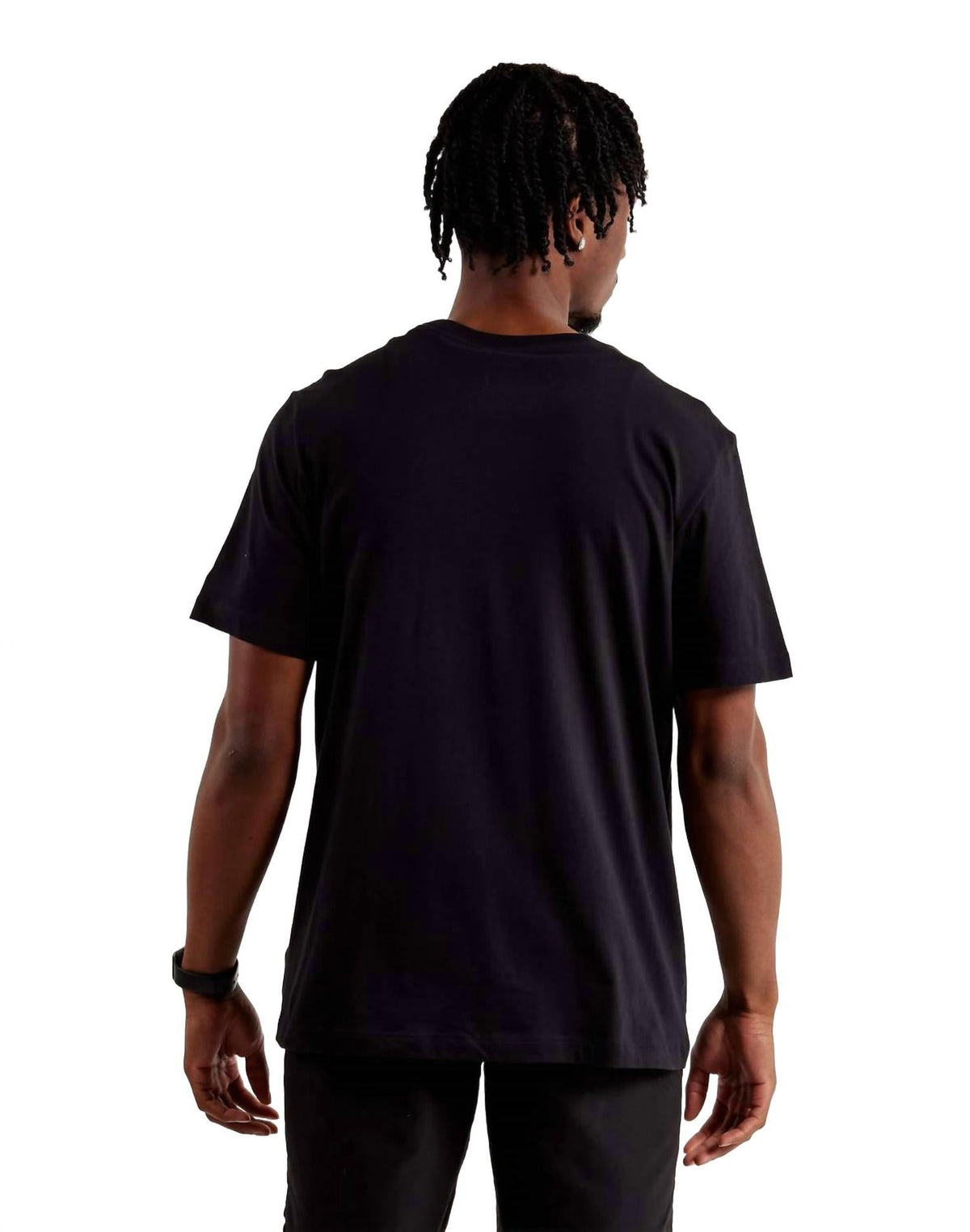 Camiseta color negro