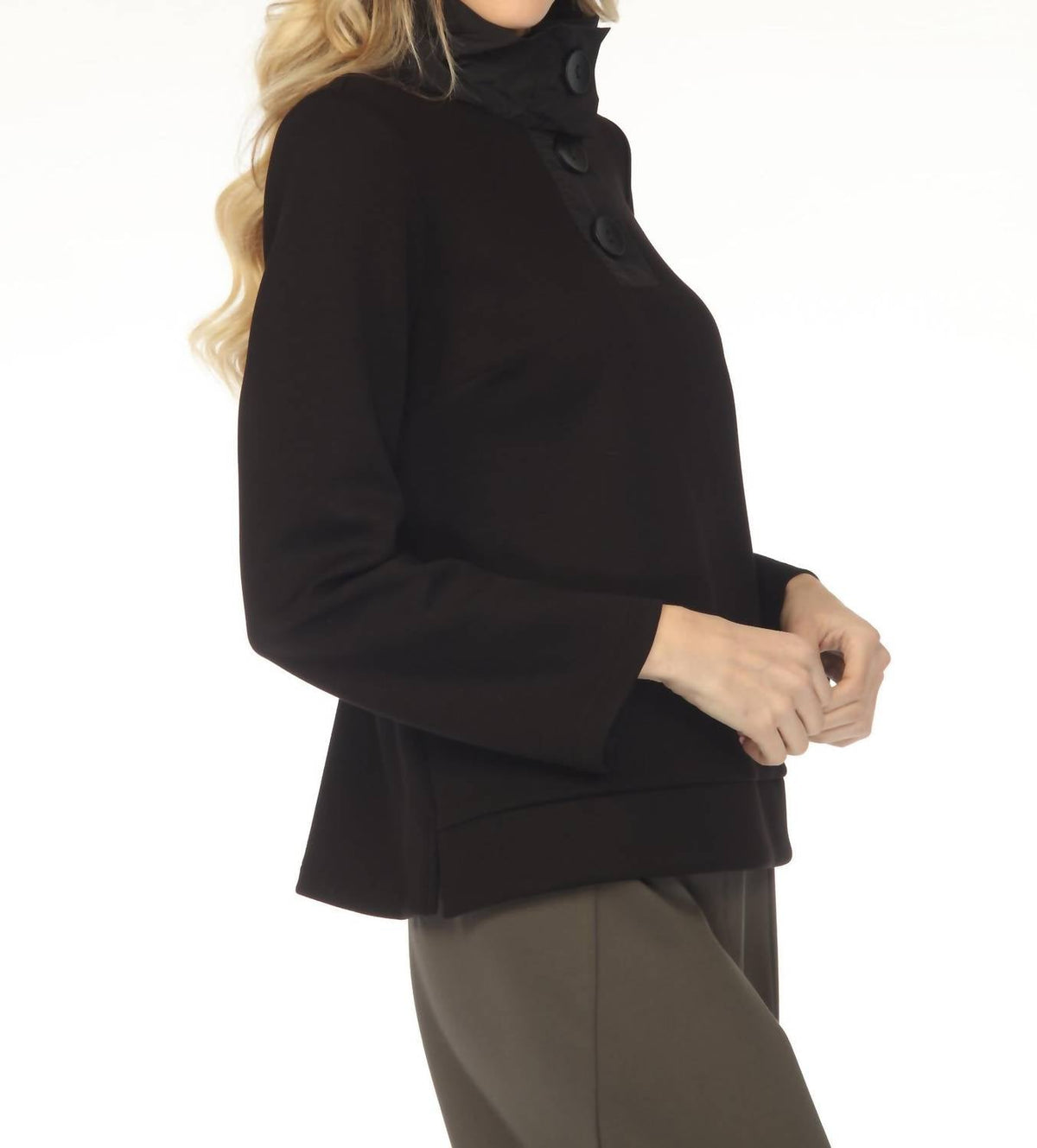 Top de manga larga color negro