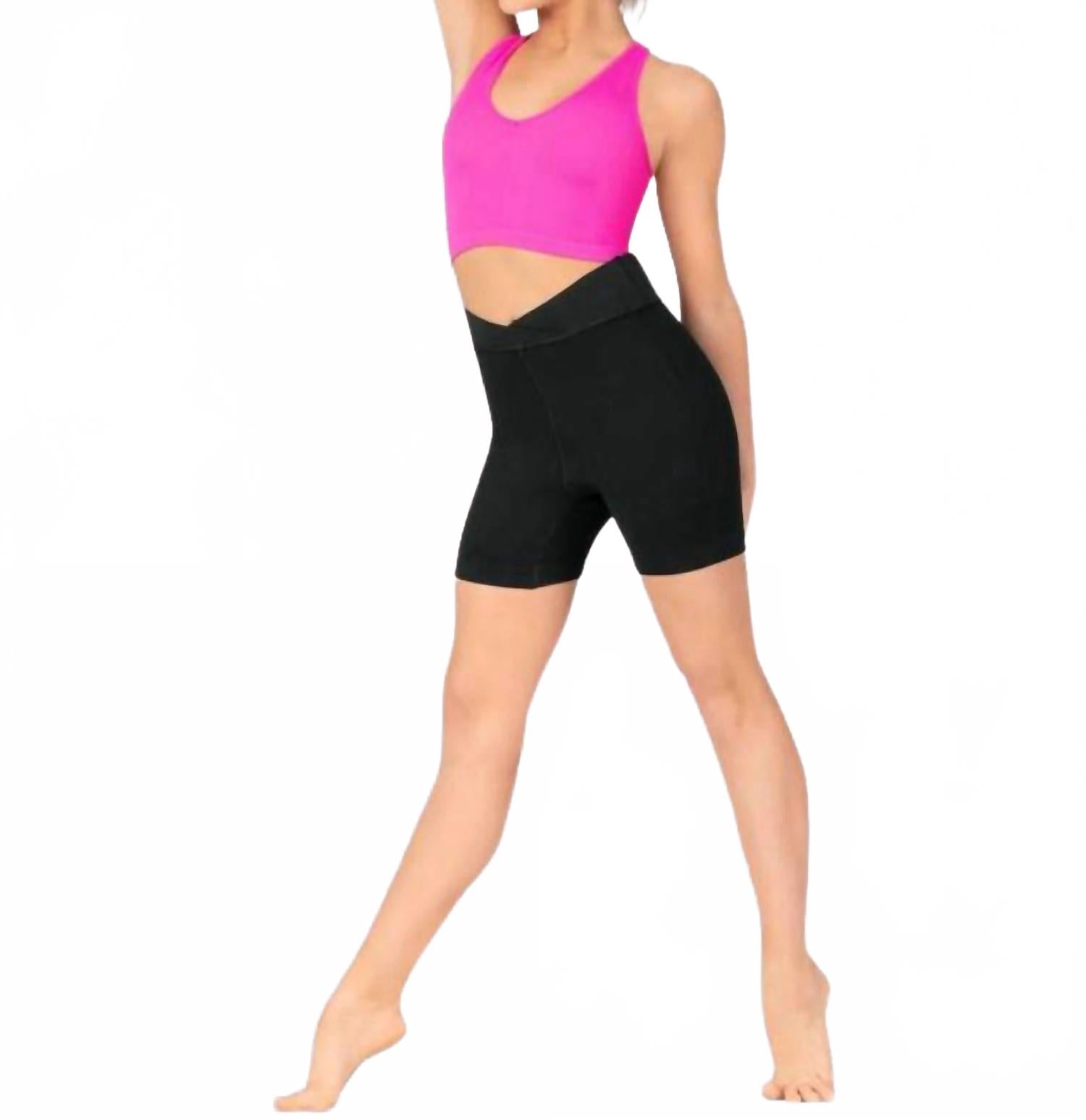 Short color negro