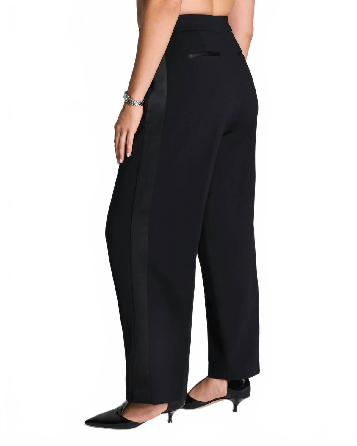 Pantalón con pliegues color negro