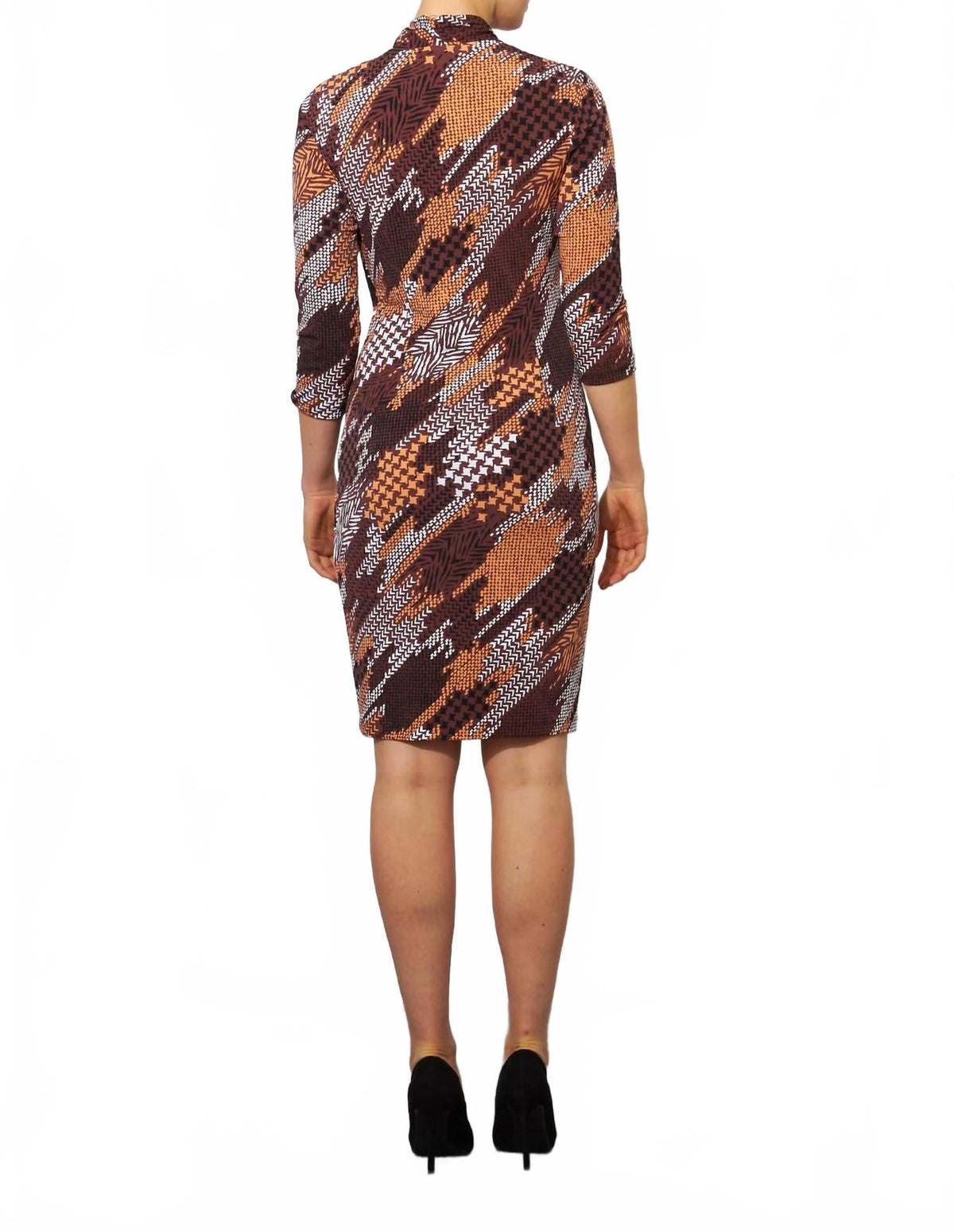 Vestido con estampado color café