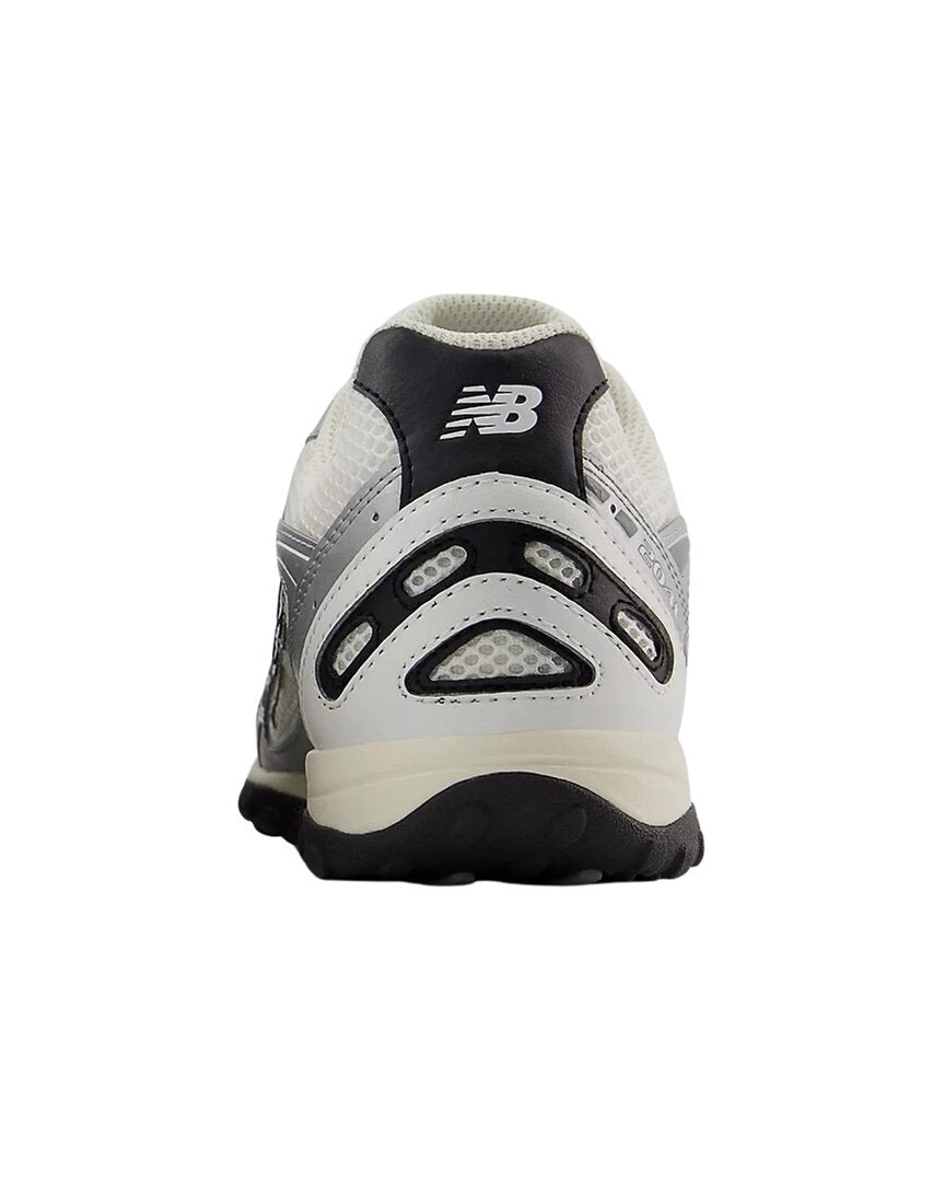 Tenis de gamuza