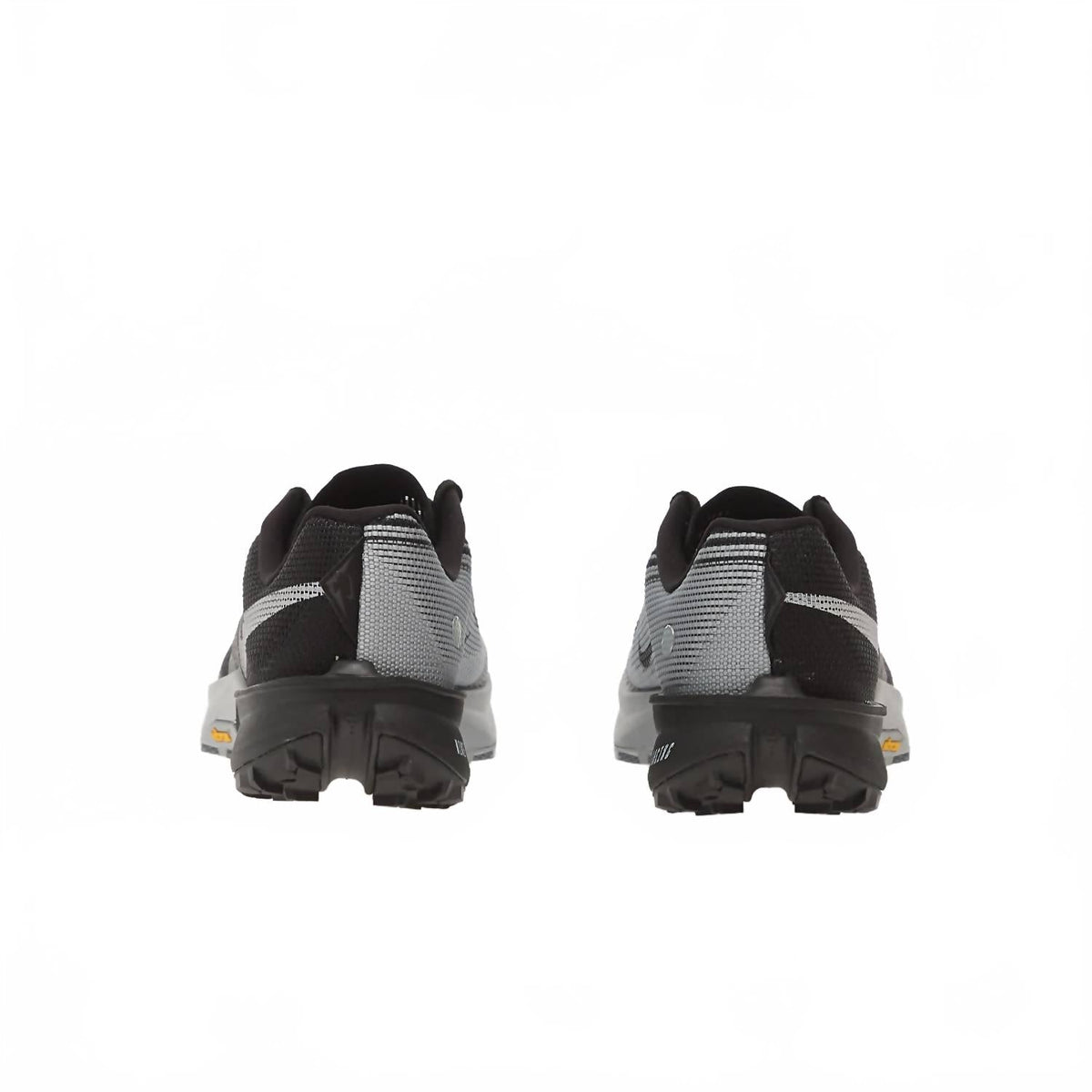 Zapatos de hombre color negro y blanco y gris