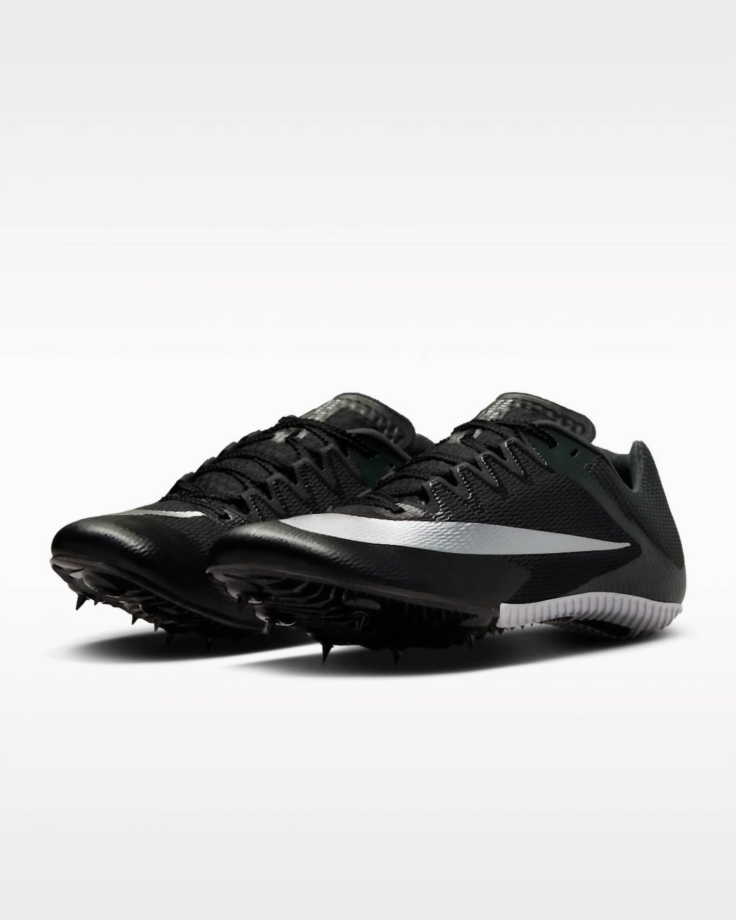 Zapatos unisex color negro y plateado