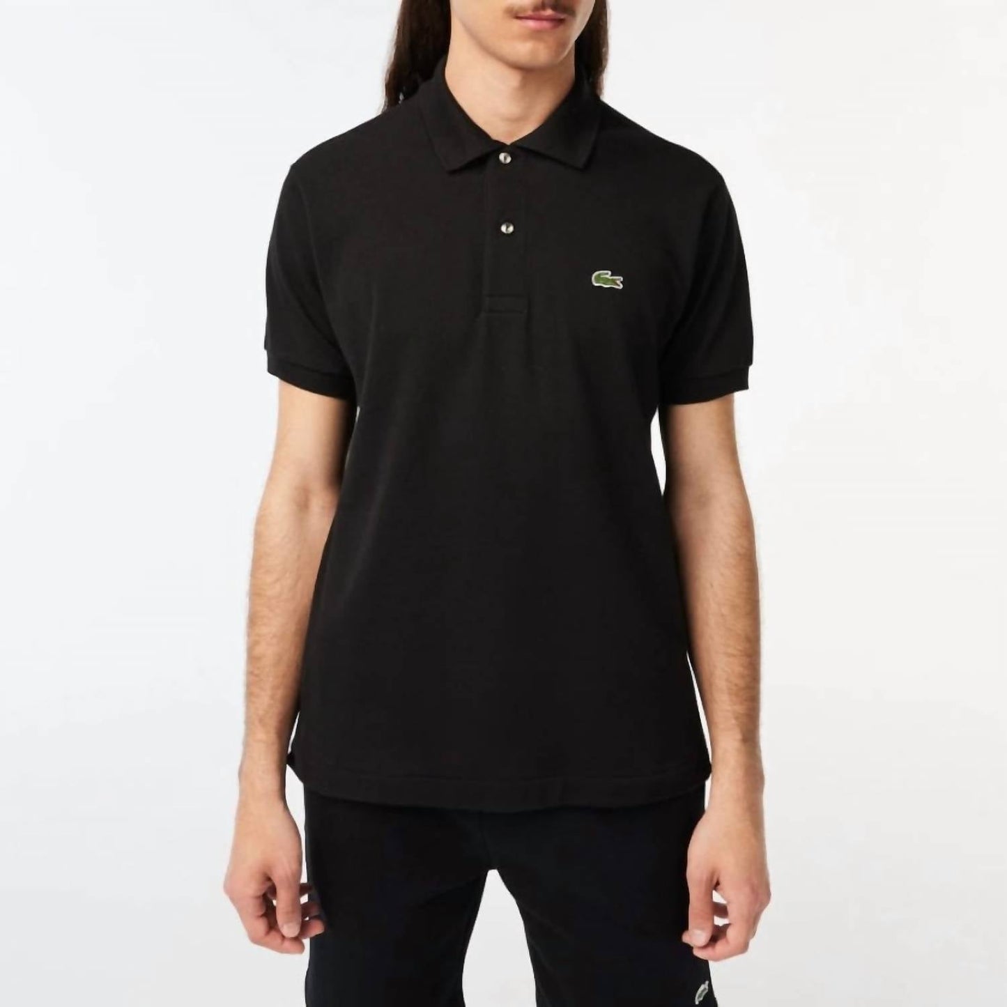 Polo de algodón color negro
