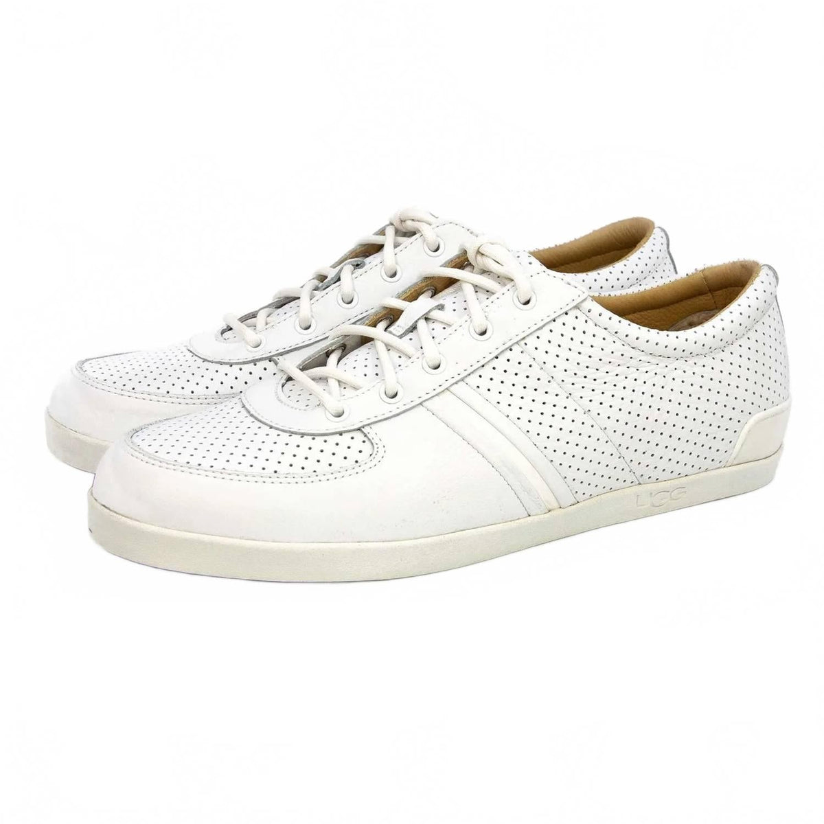 Tenis de hombre de cuero color blanco