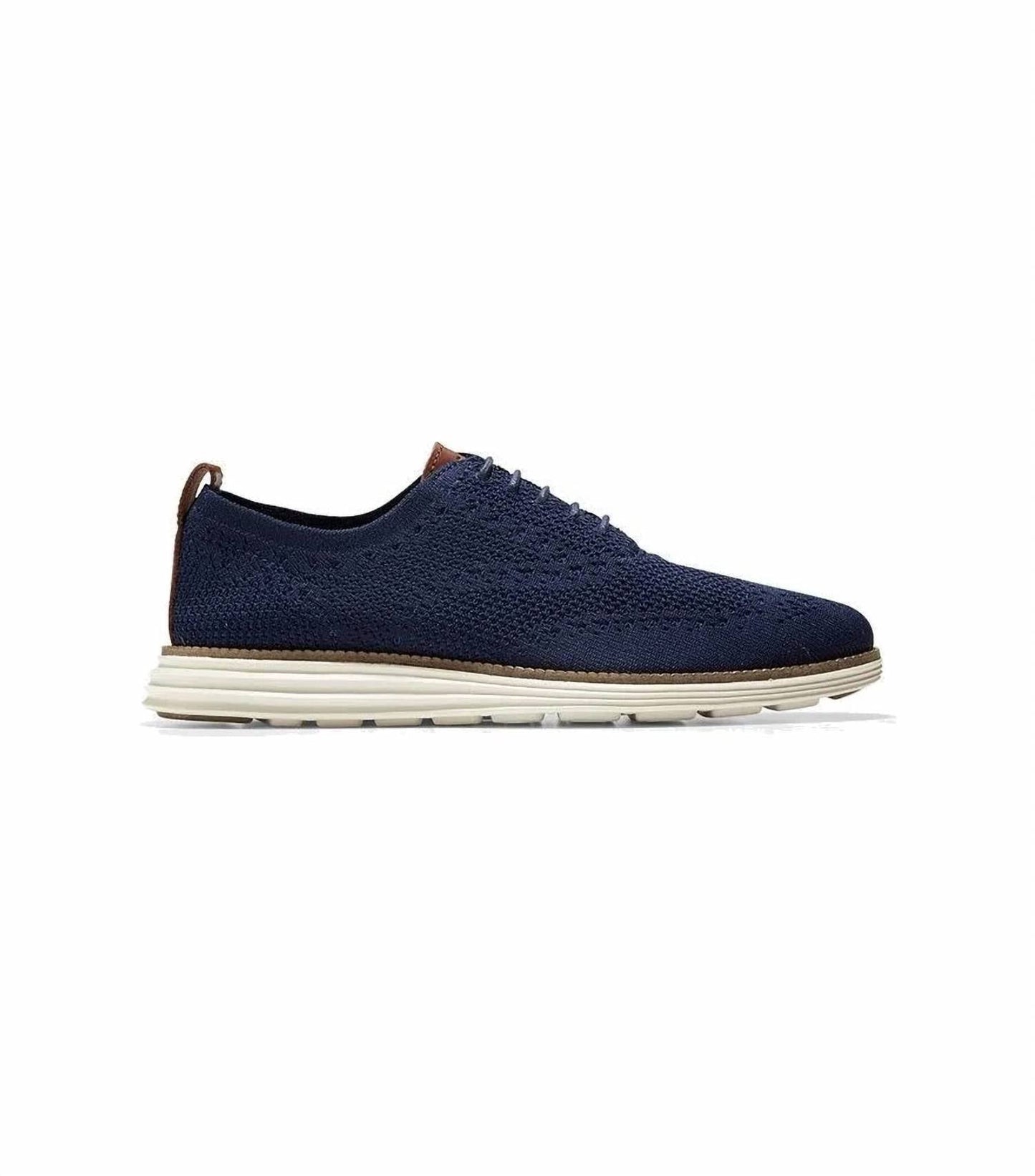 Tenis de hombre color azul marino y marfil