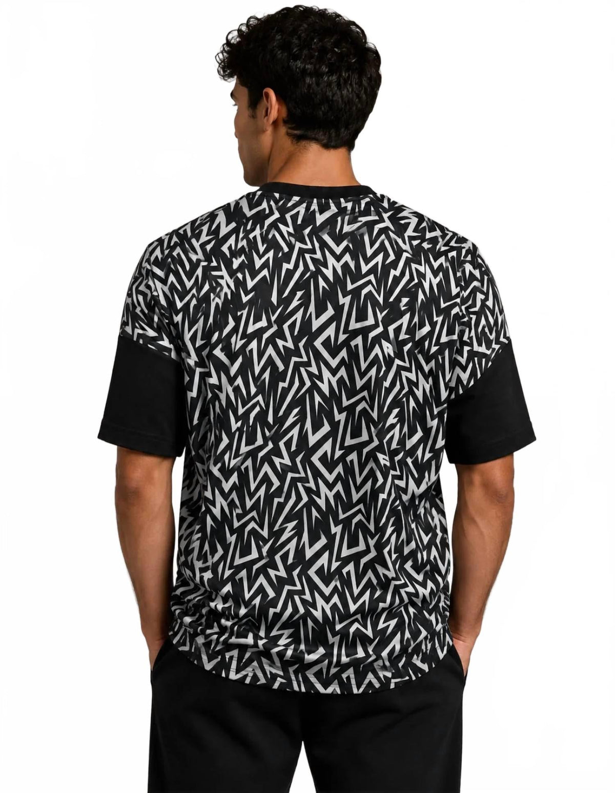Camiseta color negro