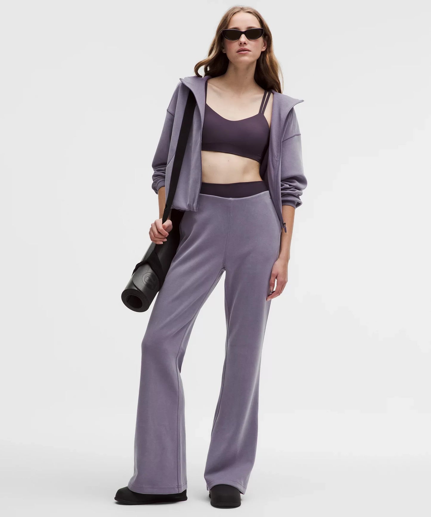Pantalón de tiro medio